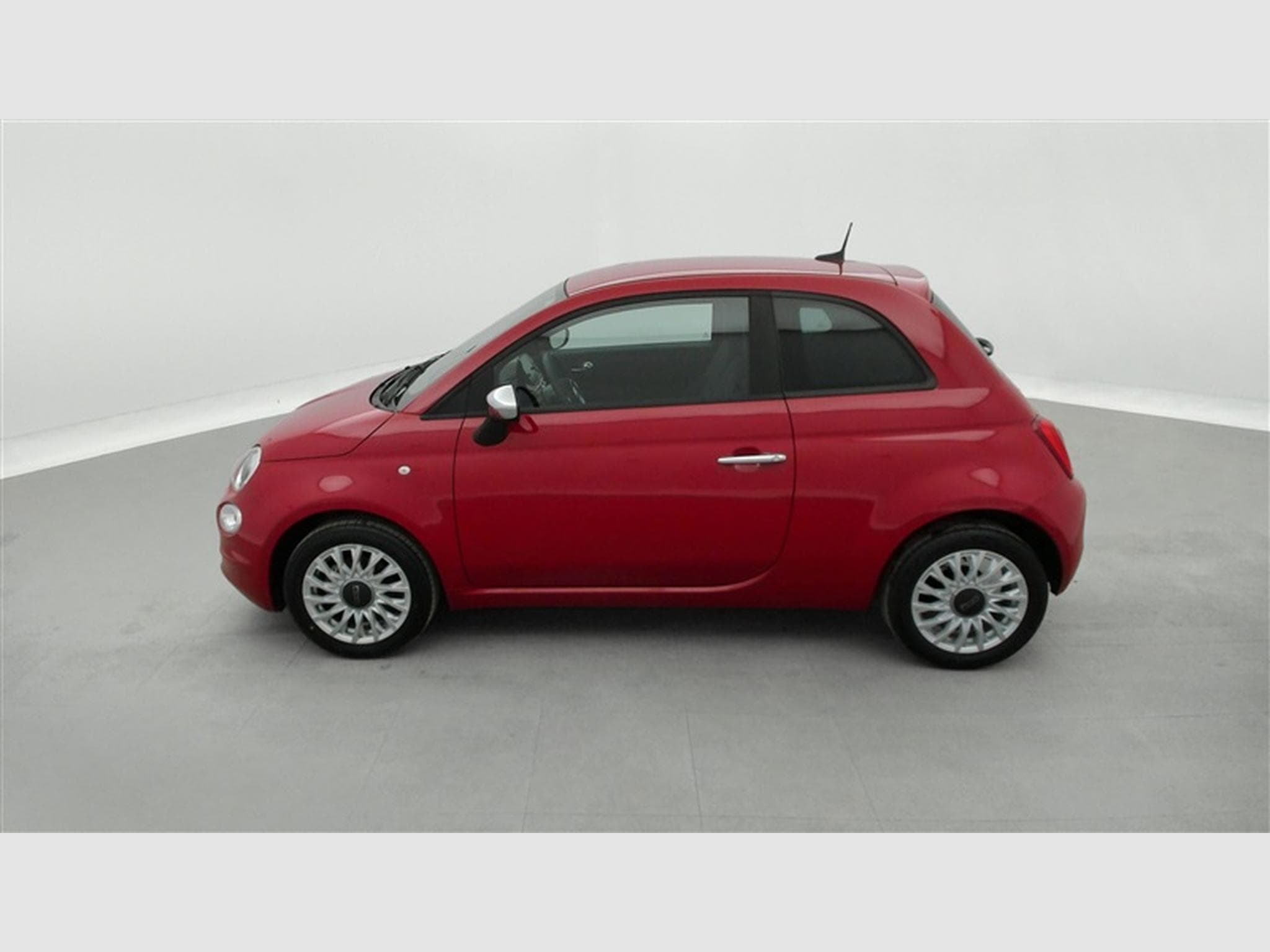 Fiat 500 1.0i MHEV Connect CARPLAY / CLIM / PDC (2023) - Photo 3