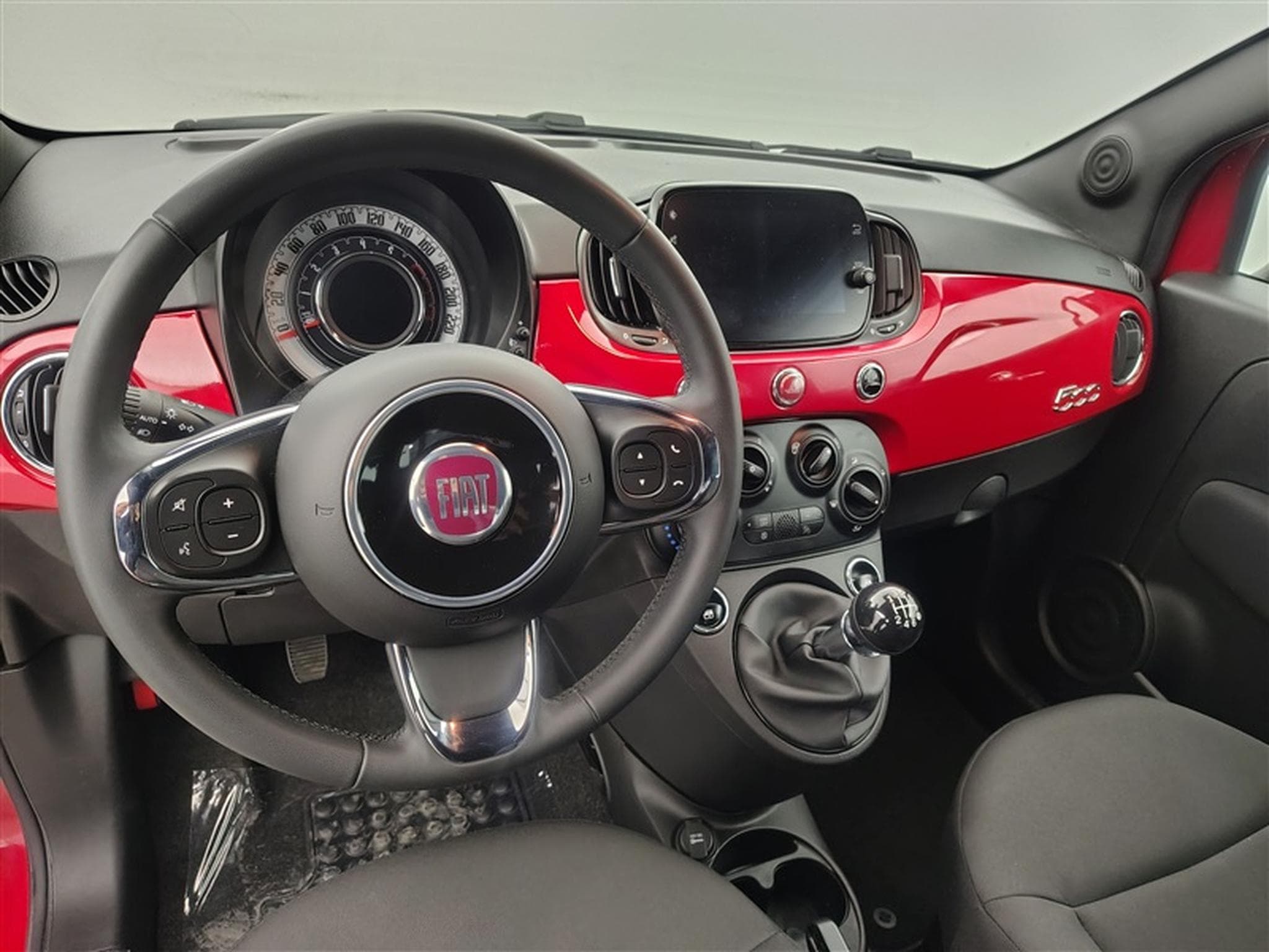 Fiat 500 1.0i MHEV Connect CARPLAY / CLIM / PDC (2023) - Photo 8