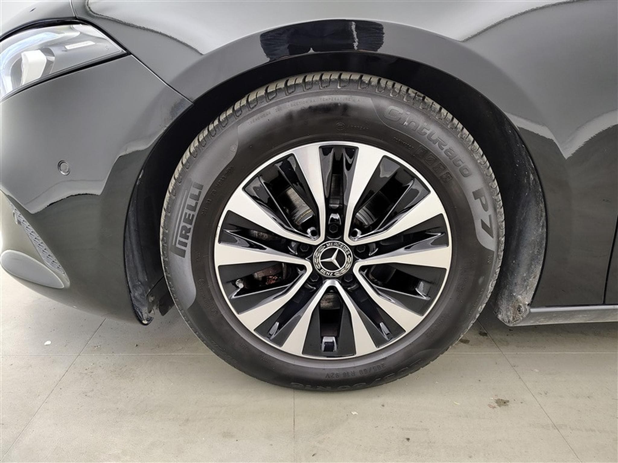 Mercedes A 180 180 Business Solution NAVI/FULL LED/JA/PDC AV AR (2022) - Photo 6