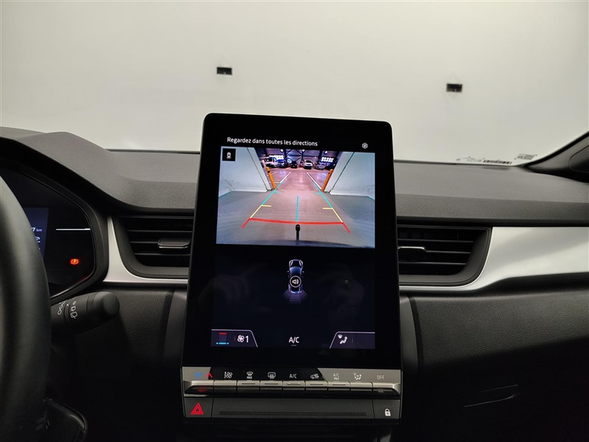 Renault Captur 1.0 TCe CLIM/PCD/CAMERA (2025) - Photo 18