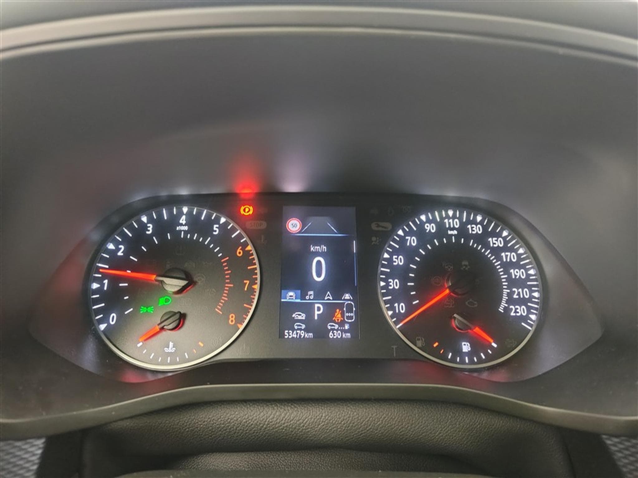 Renault Arkana 1.3 TCe 140cv EDC Evolution NAVI / FULL LED / CAMERA / JA 17 (2023) - Photo 10