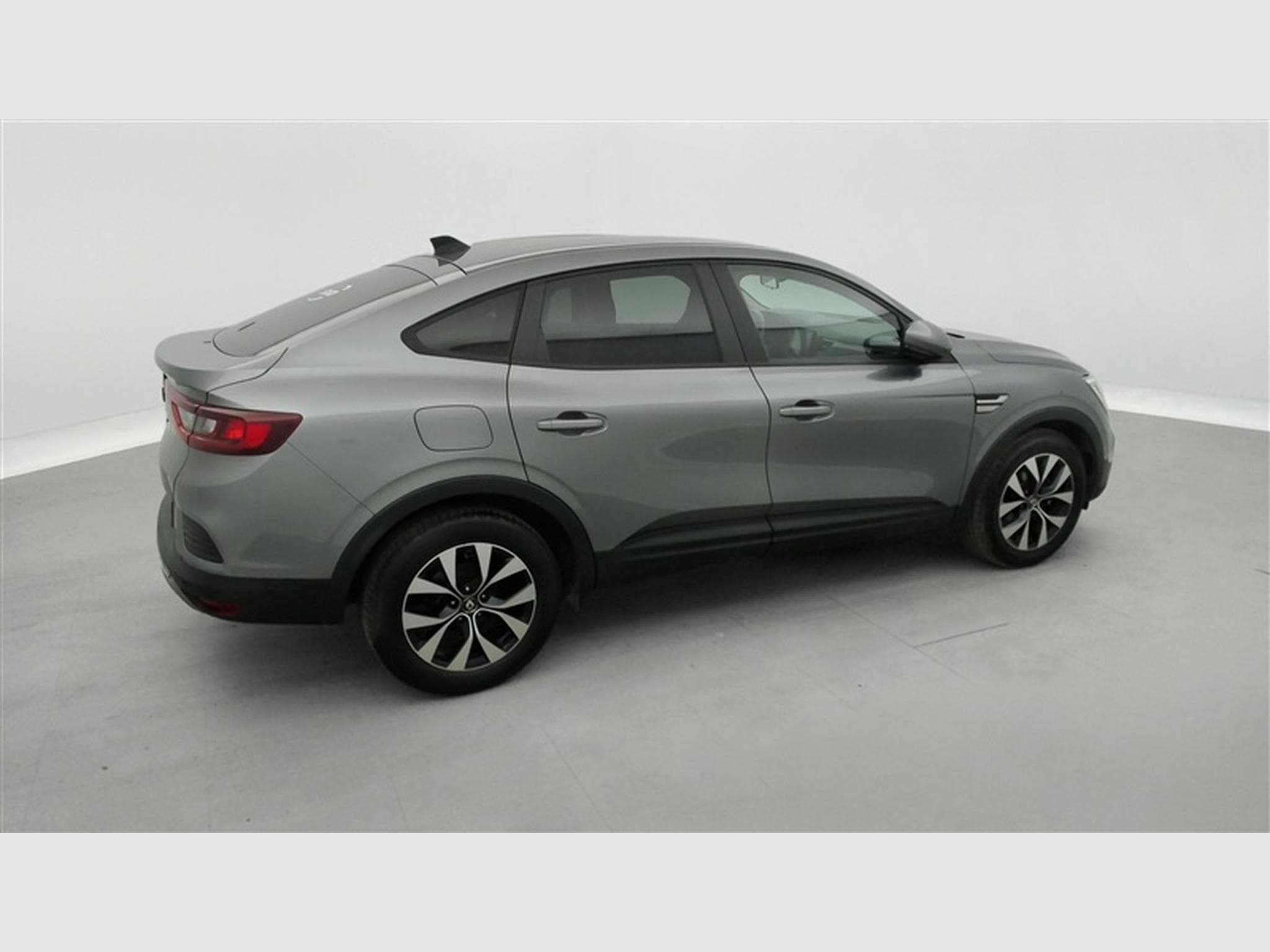 Renault Arkana 1.3 TCe 140cv EDC Evolution NAVI / FULL LED / CAMERA / JA 17 (2023) - Photo 25