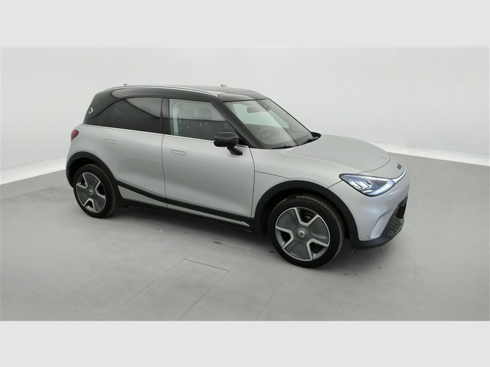 Smart #1 Smart #1 66 kWh Pro+/CUIR/NAVI/PANO/FULL LED (2024) - Photo 25