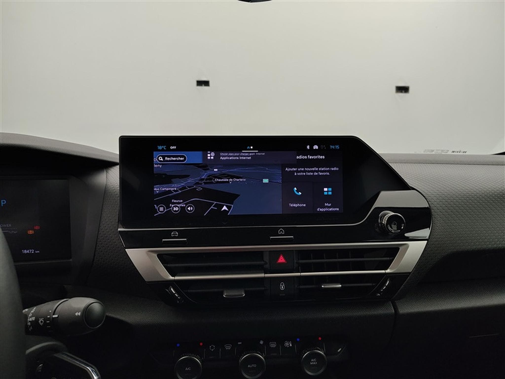 Citroen C4 1.2 Hybrid 145cv e-DCS6 Plus NAVI / FULL LED / CAMERA (2025) - Photo 11