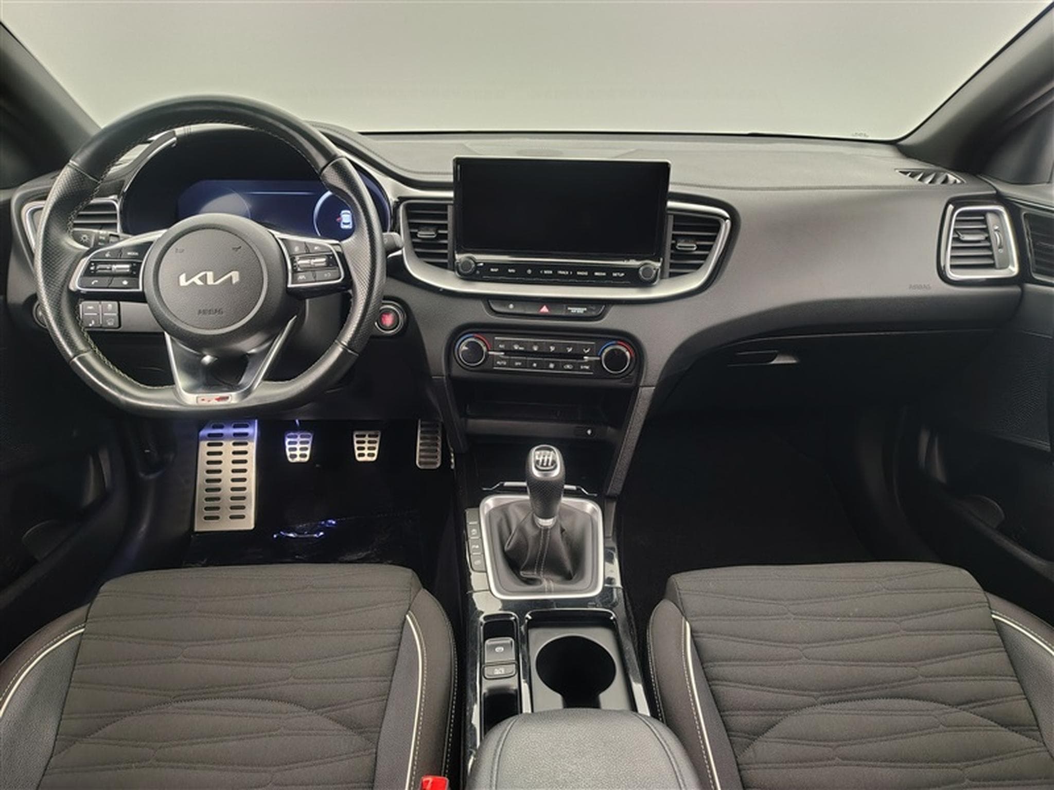 Kia XCeed 1.0 T-GDi GT Line *NAVI/CAMERA/FULL LED/T.PANO/JA* (2022) - Photo 8
