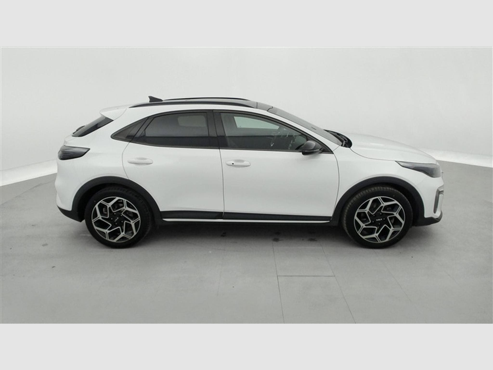 Kia XCeed 1.0 T-GDi GT Line *NAVI/CAMERA/FULL LED/T.PANO/JA* (2022) - Photo 25