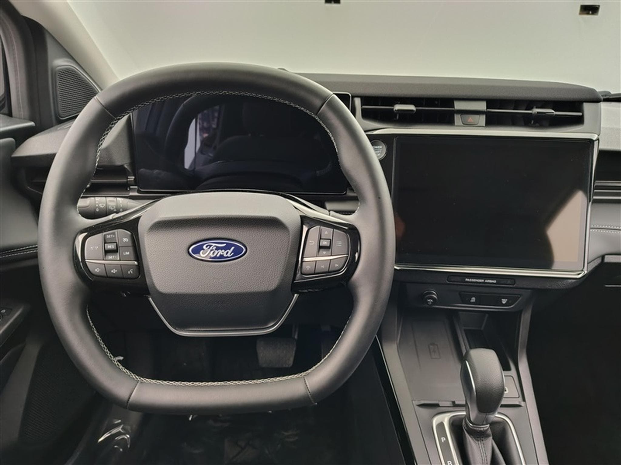 Ford Puma 1.0 EcoBoost mHEV Titanium  Navi / Led (2025) - Photo 9