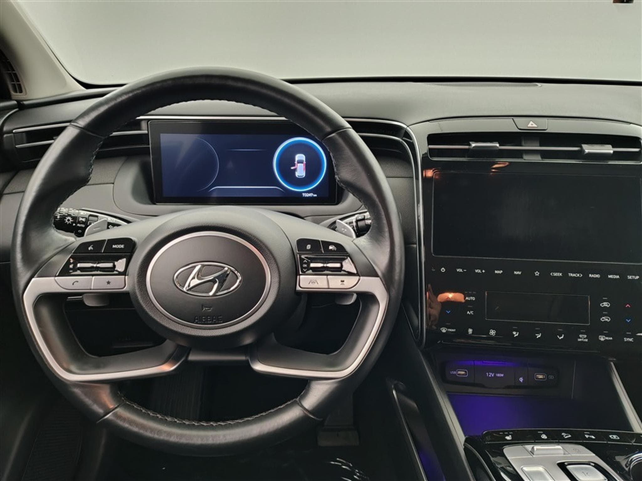 Hyundai Tucson HEV 1.6 T-GDi Shine CARPLAY / CAM (2022) - Photo 8