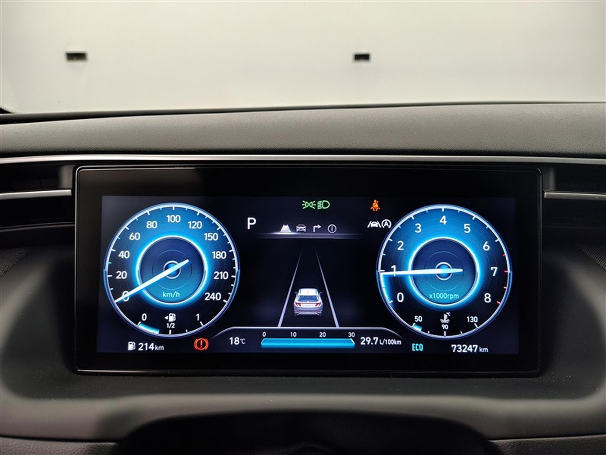 Hyundai Tucson HEV 1.6 T-GDi Shine CARPLAY / CAM (2022) - Photo 9