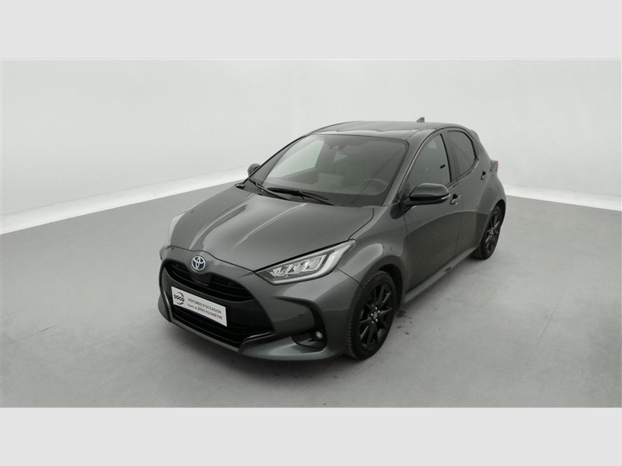 Toyota Yaris 5 portes 1.5 Hybrid e-CVT style (2023) - Photo 1