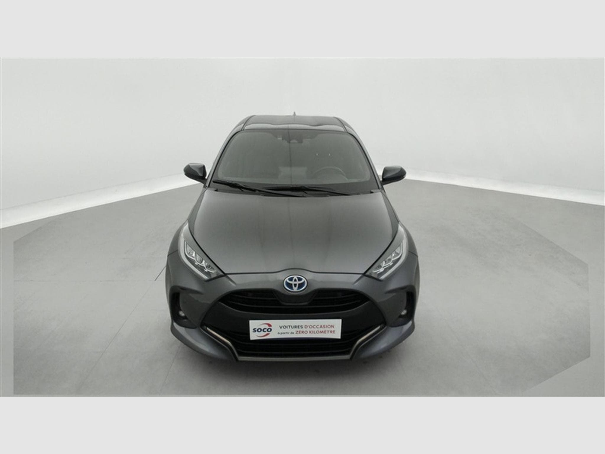 Toyota Yaris 5 portes 1.5 Hybrid e-CVT style (2023) - Photo 4