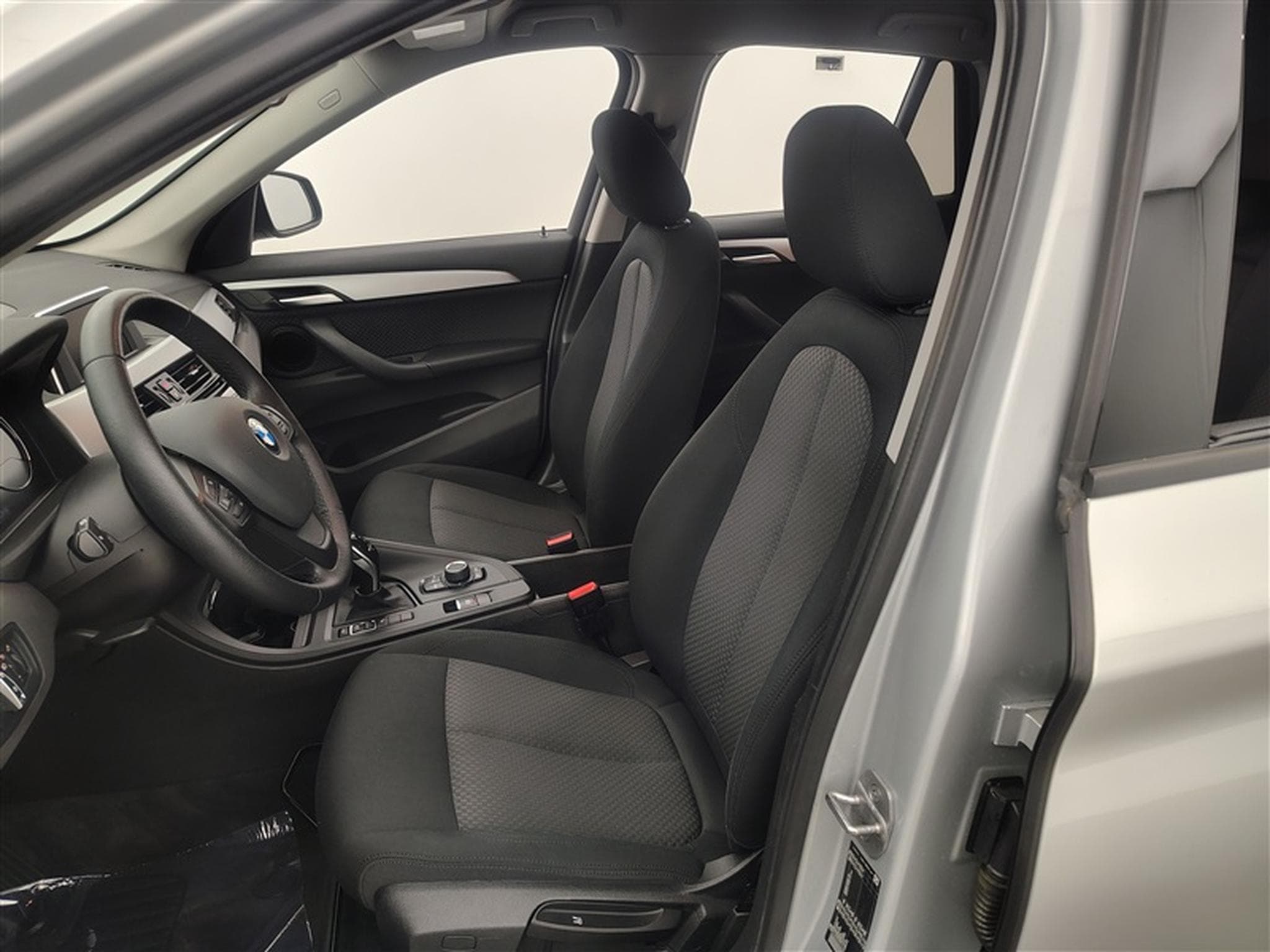 BMW X1 1.5iA sDrive18 OPF (EU6AP) (2021) - Photo 7