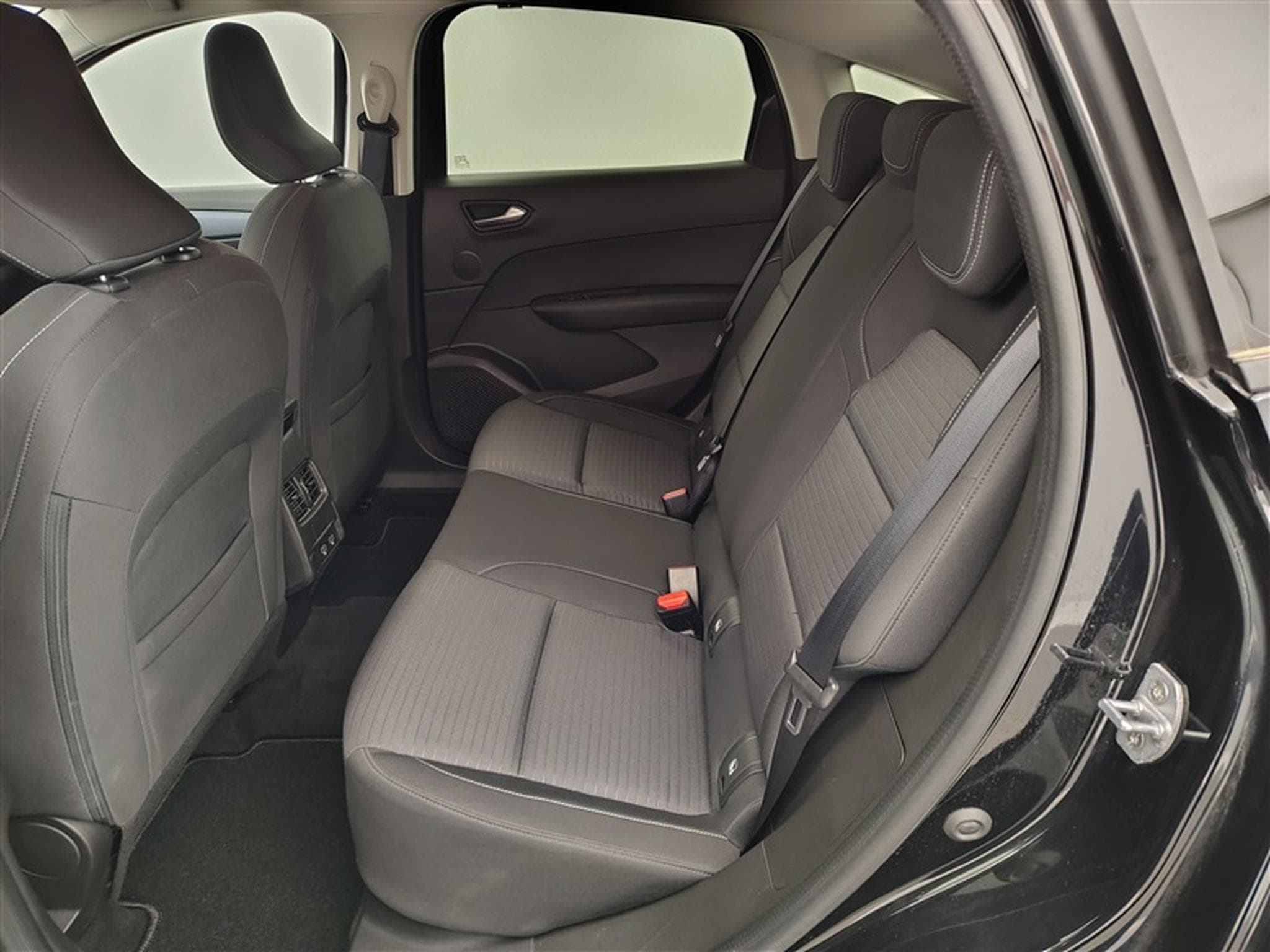 Renault Arkana 1.3 TCe 140cv EDC Evolution CARPLAY / CAMERA (2024) - Photo 13