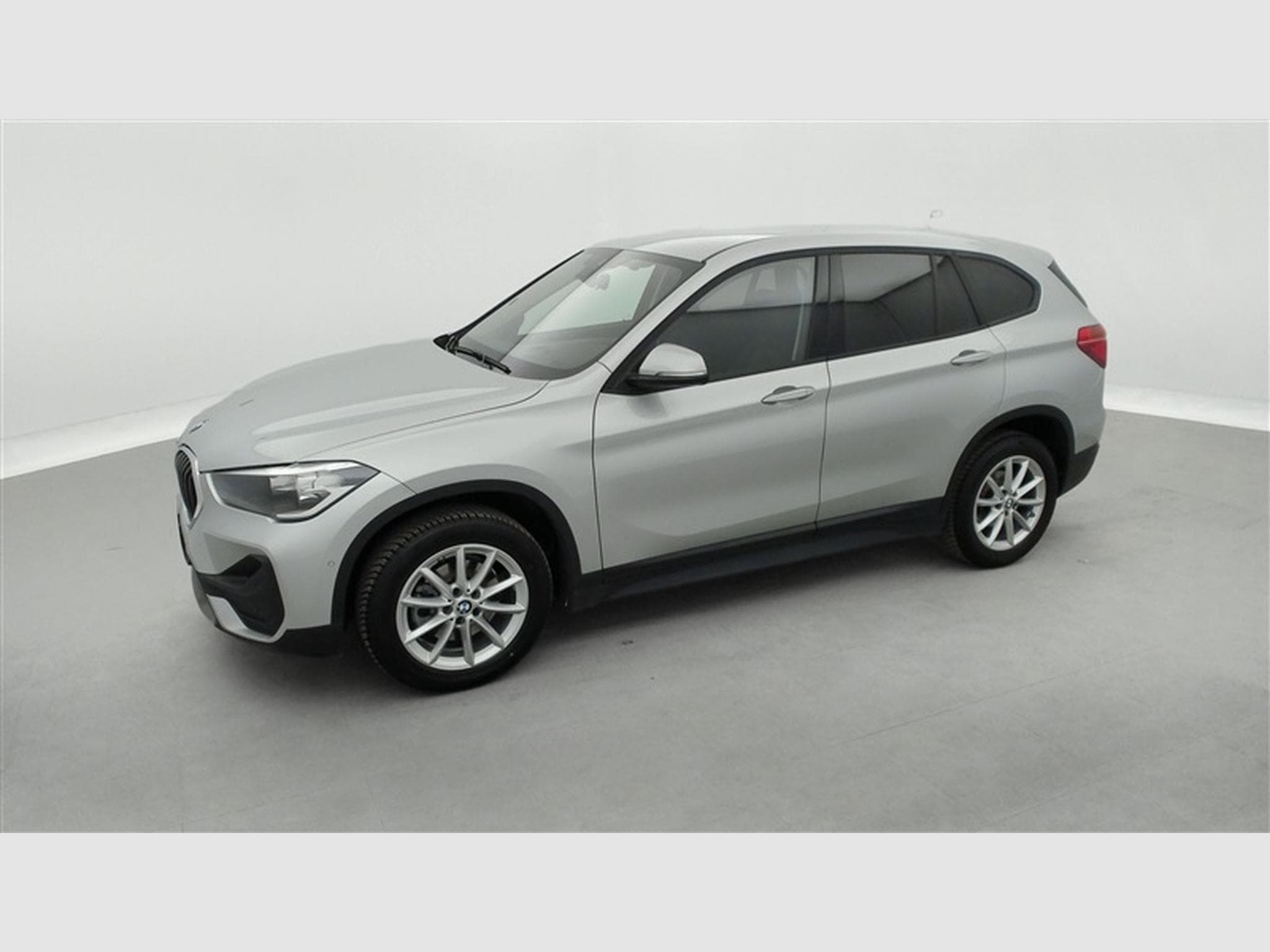 BMW X1 1.5iA sDrive18 OPF (EU6AP) (2021) - Photo 20