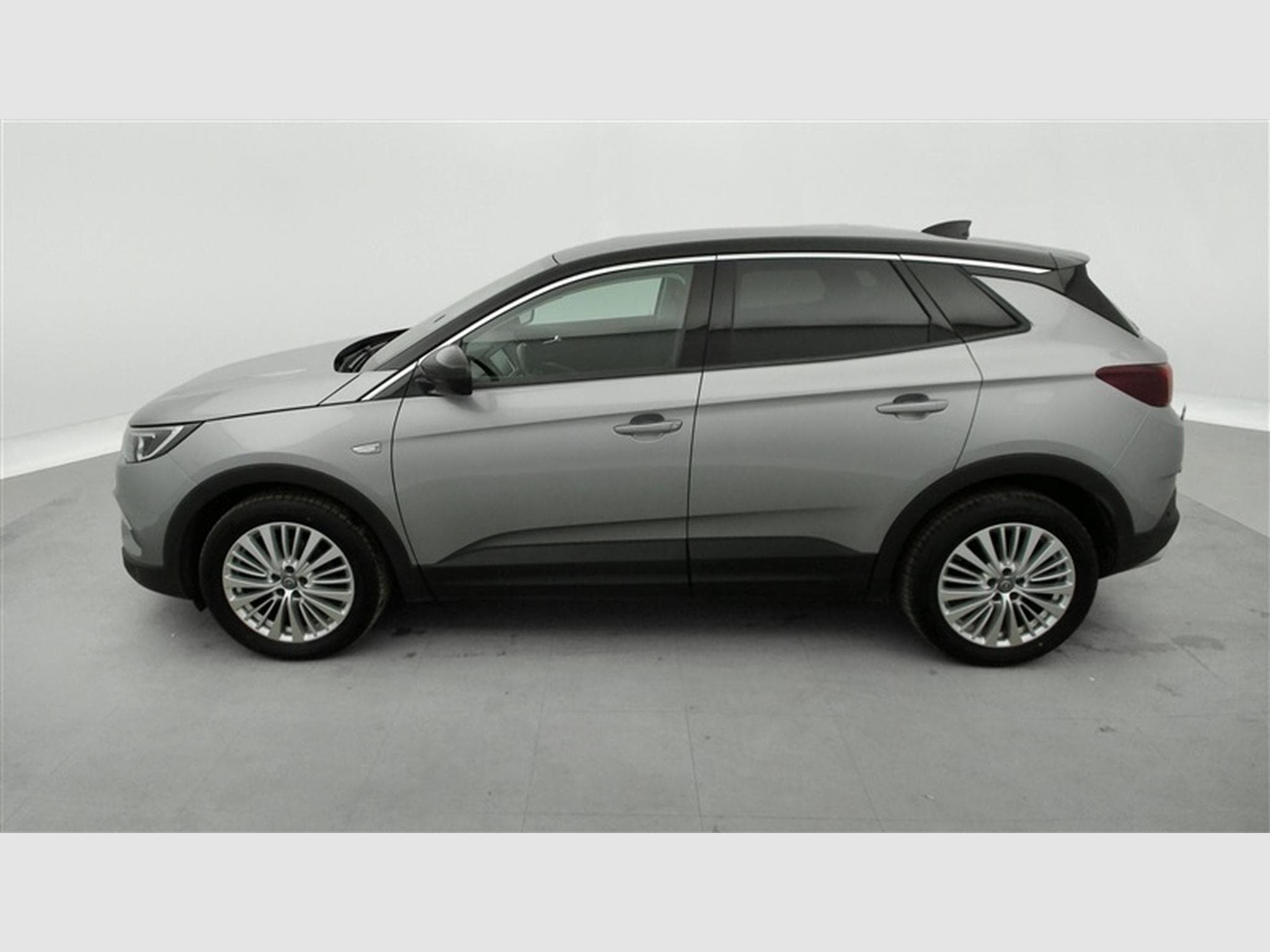 Opel Grandland 1.2 Turbo ECOTEC Innovation *NAVI/CAMERA/ (2020) - Photo 3