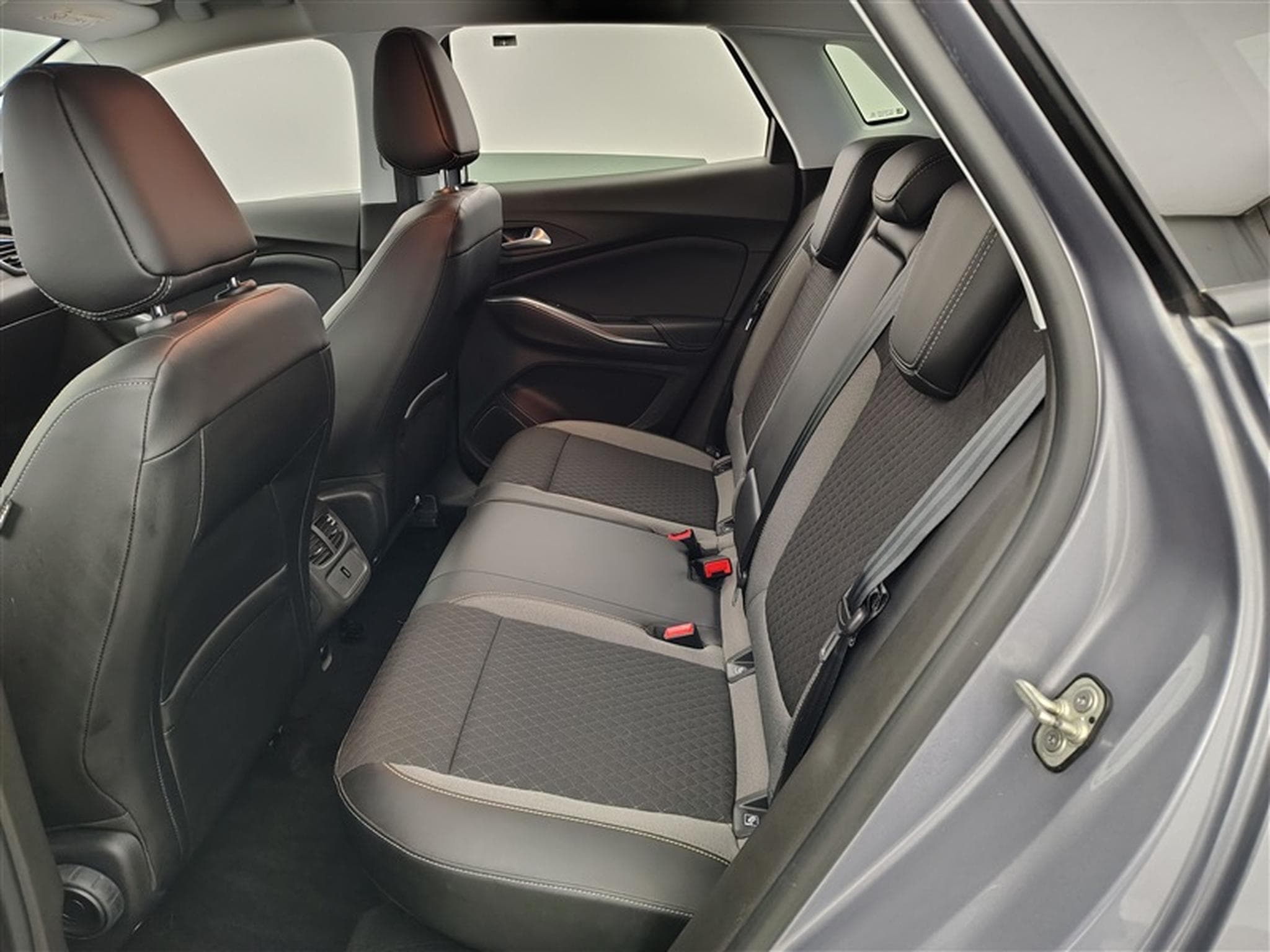 Opel Grandland 1.2 Turbo ECOTEC Innovation *NAVI/CAMERA/ (2020) - Photo 13