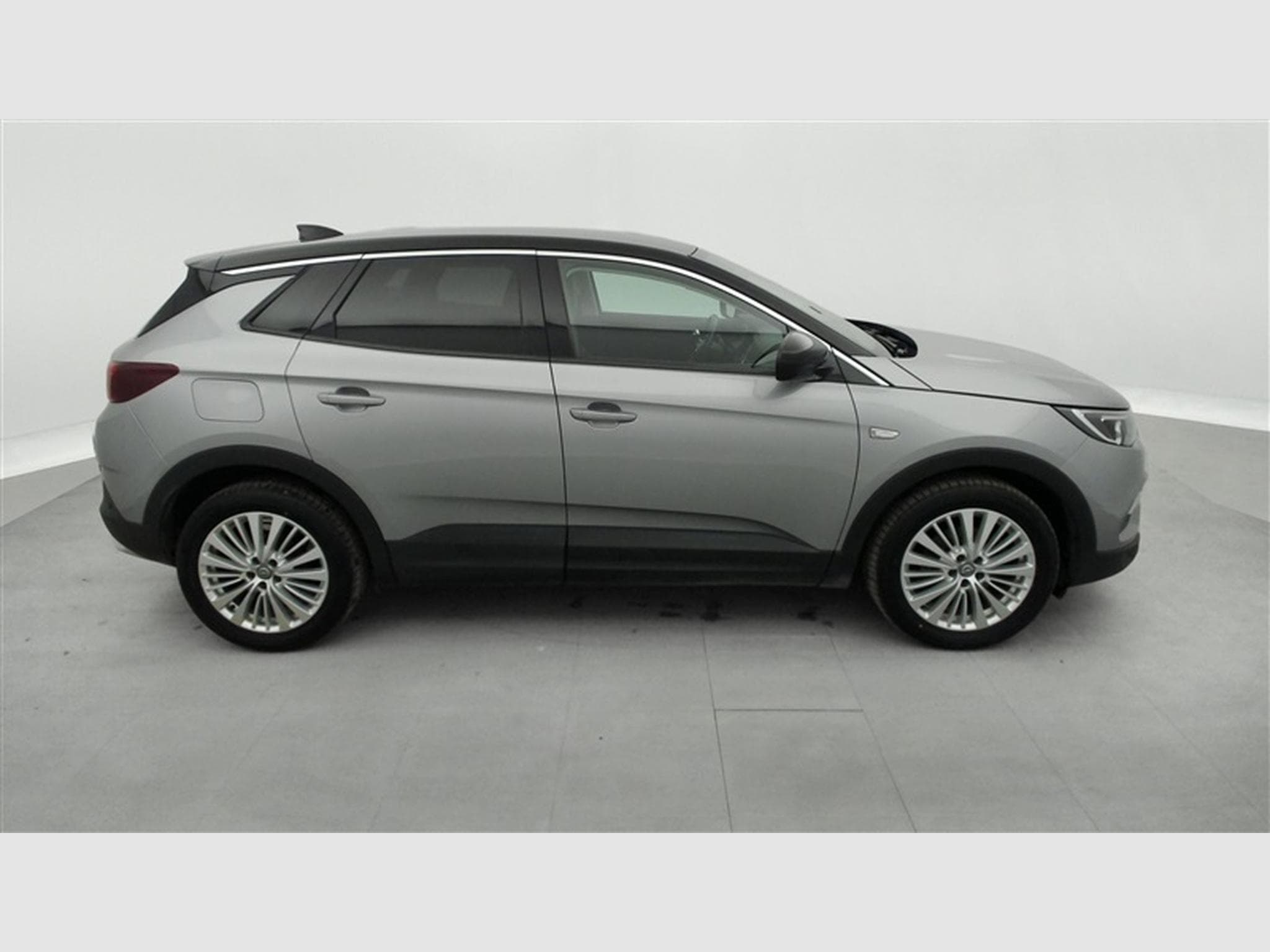 Opel Grandland 1.2 Turbo ECOTEC Innovation *NAVI/CAMERA/ (2020) - Photo 25