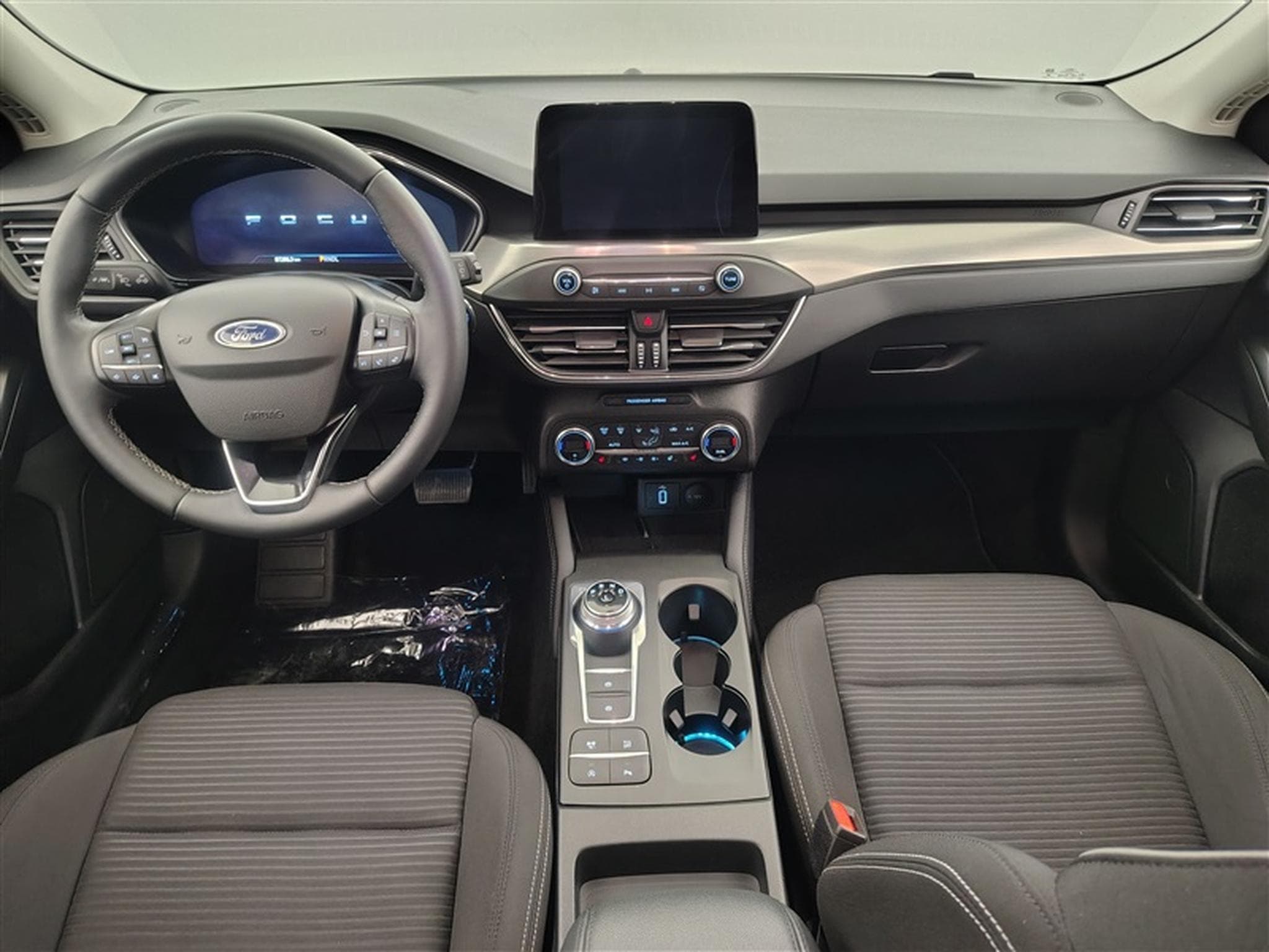 Ford Focus (2020) - Photo 8