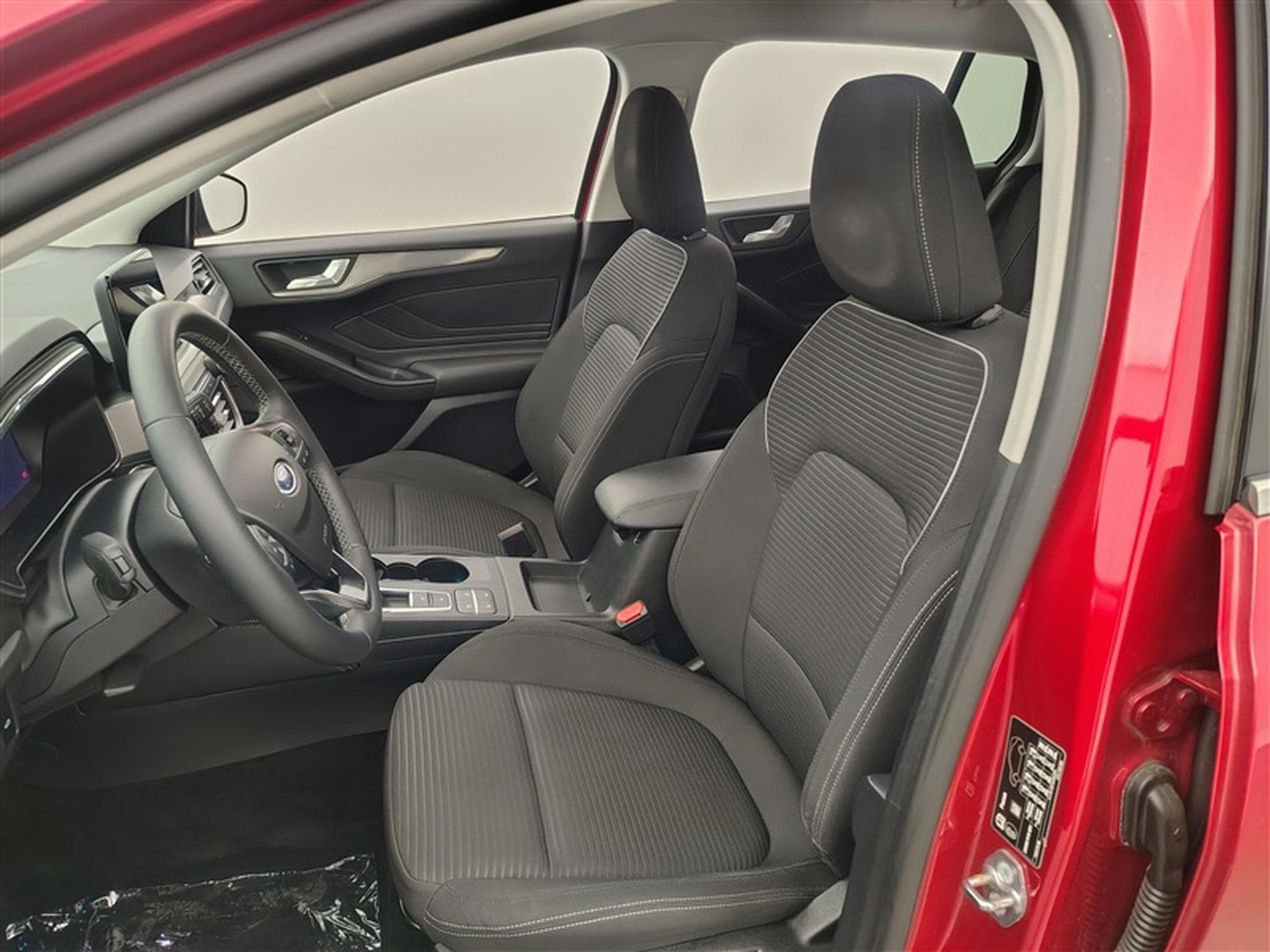 Ford Focus (2020) - Photo 7
