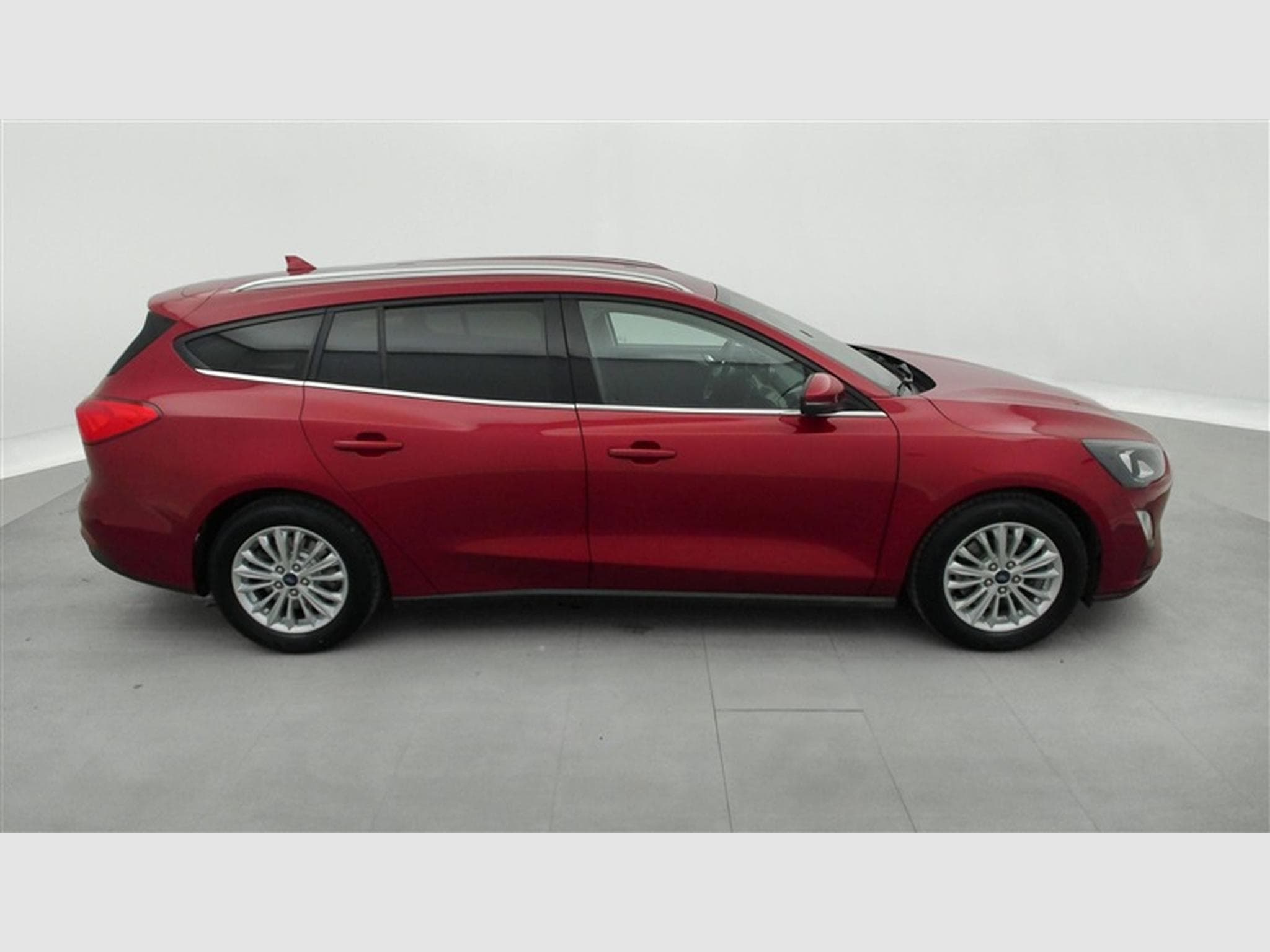 Ford Focus (2020) - Photo 24