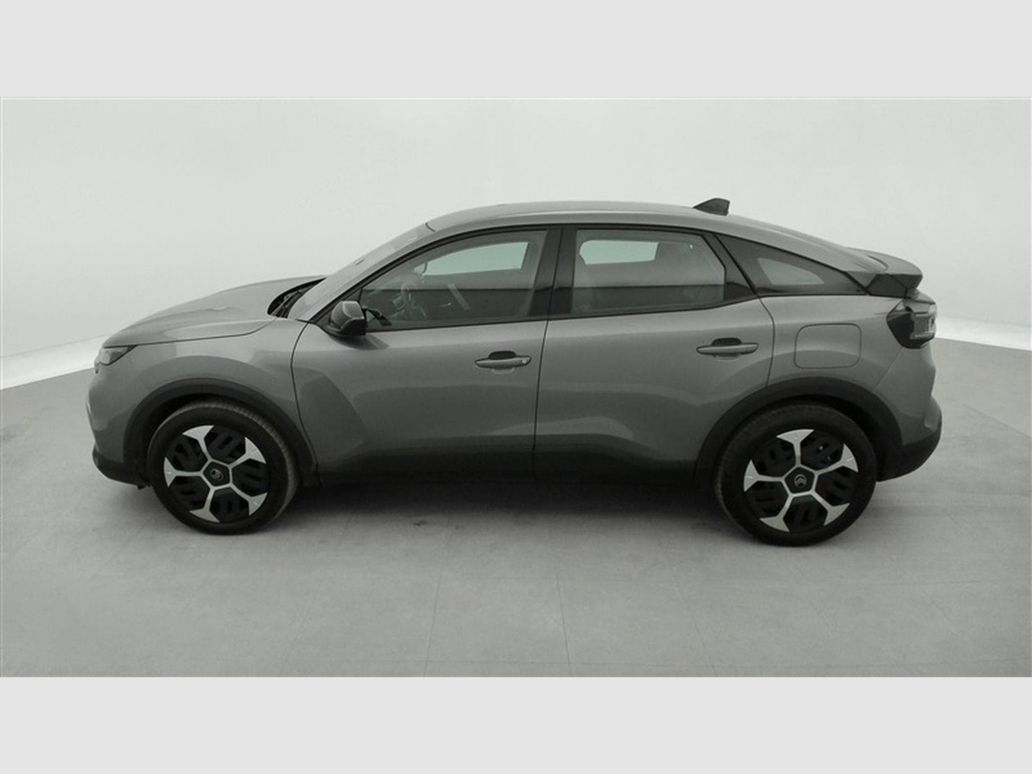 Citroen C4 1.2 Hybrid 145cv e-DCS6 Plus NAVI / FULL LED / CAMERA (2025) - Foto 3
