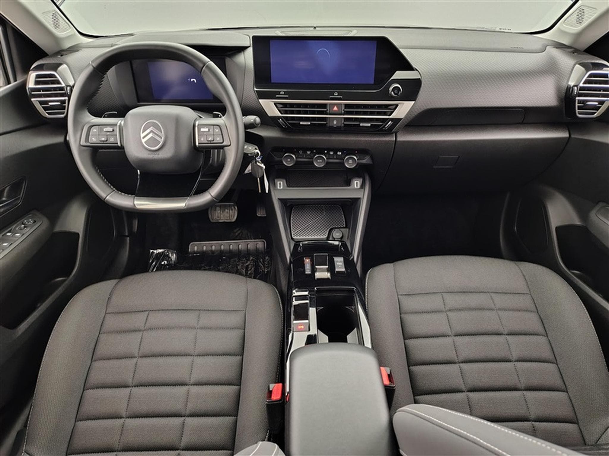 Citroen C4 1.2 Hybrid 145cv e-DCS6 Plus NAVI / FULL LED / CAMERA (2025) - Foto 8