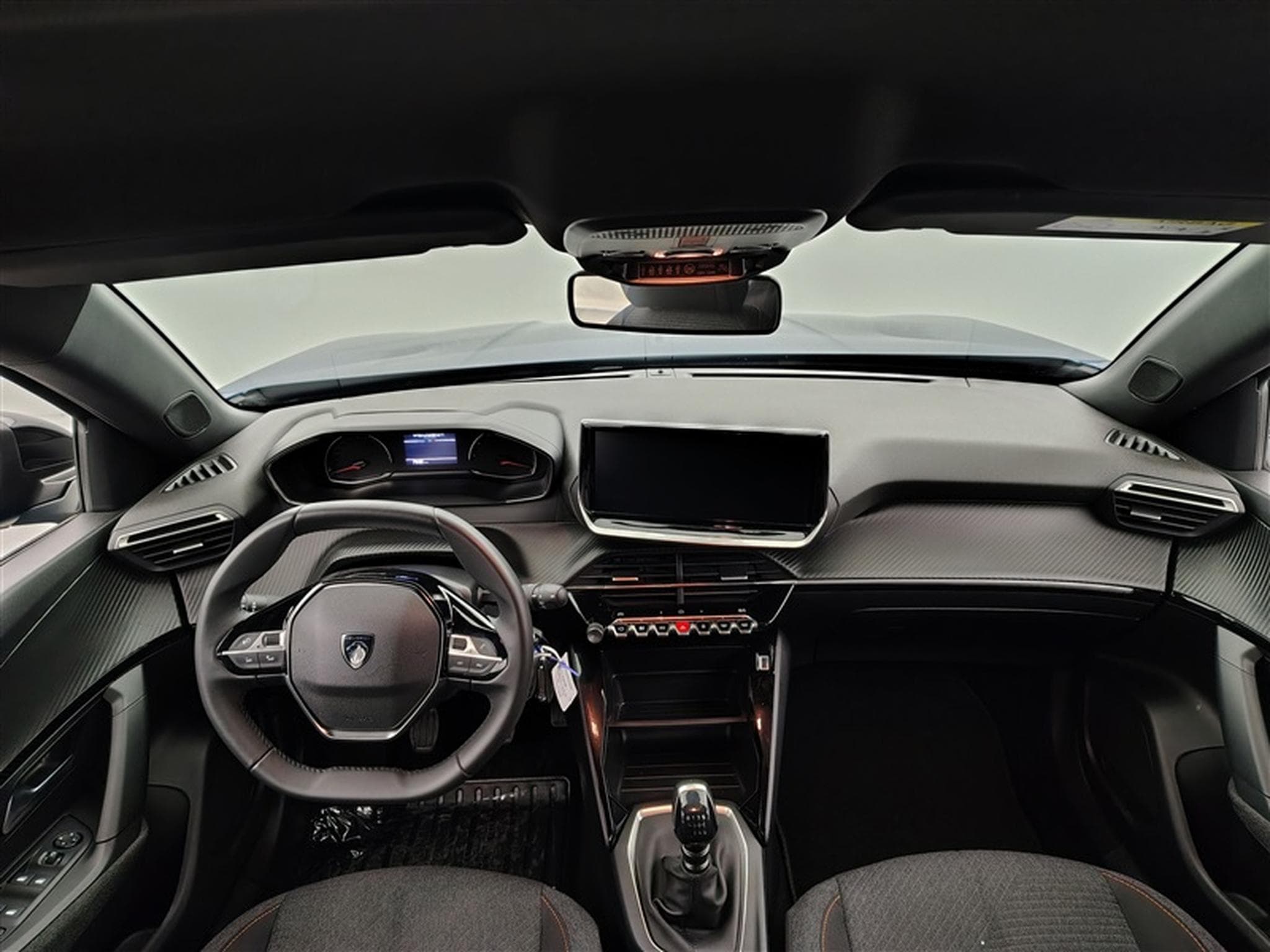 Peugeot 2008 1.2 Turbo Style CARPLAY / FULL LED / PDC AR / JA 16" (2025) - Foto 8