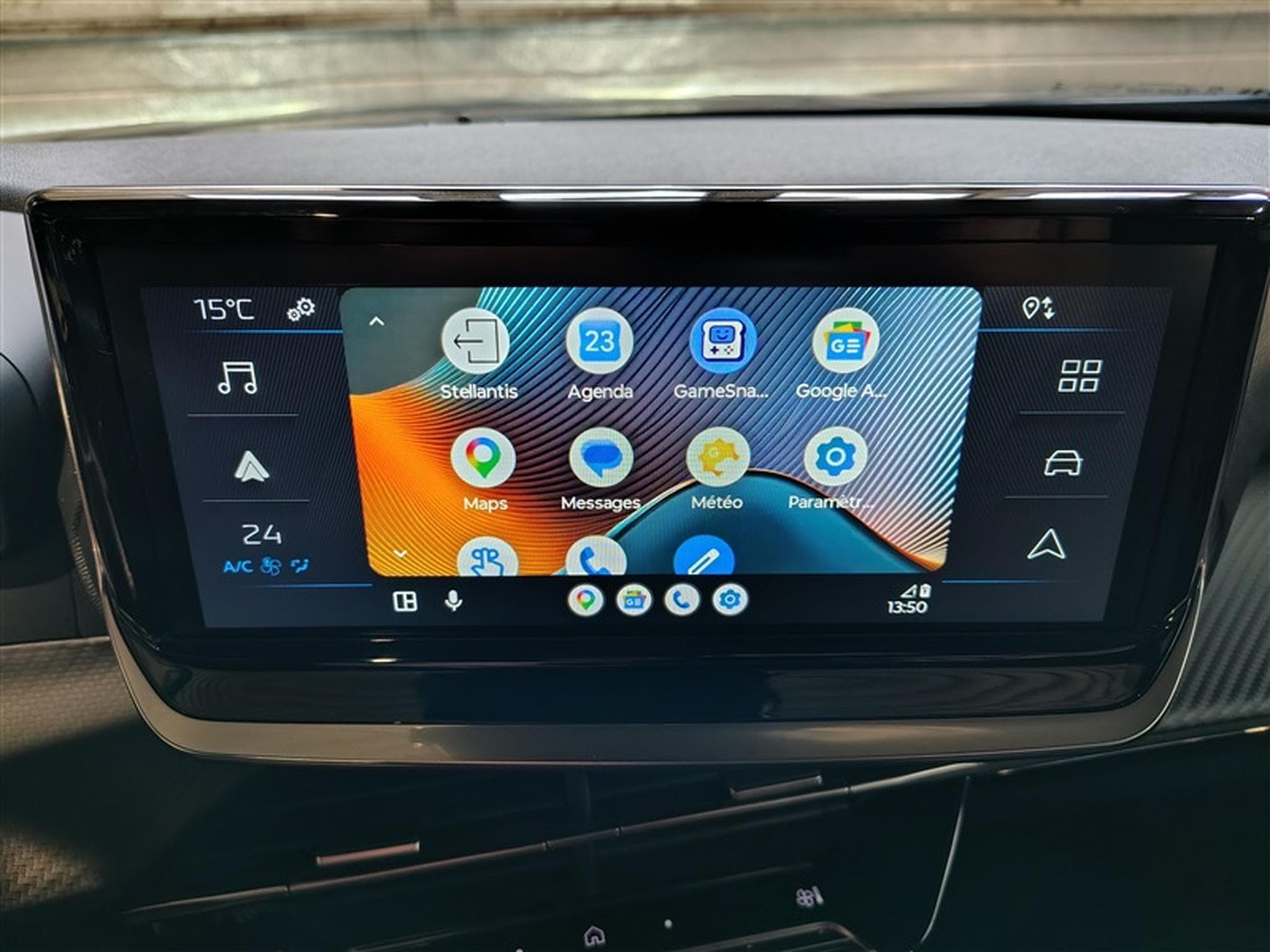 Peugeot 2008 1.2 Turbo Style CARPLAY / FULL LED / PDC AR / JA 16" (2025) - Foto 20