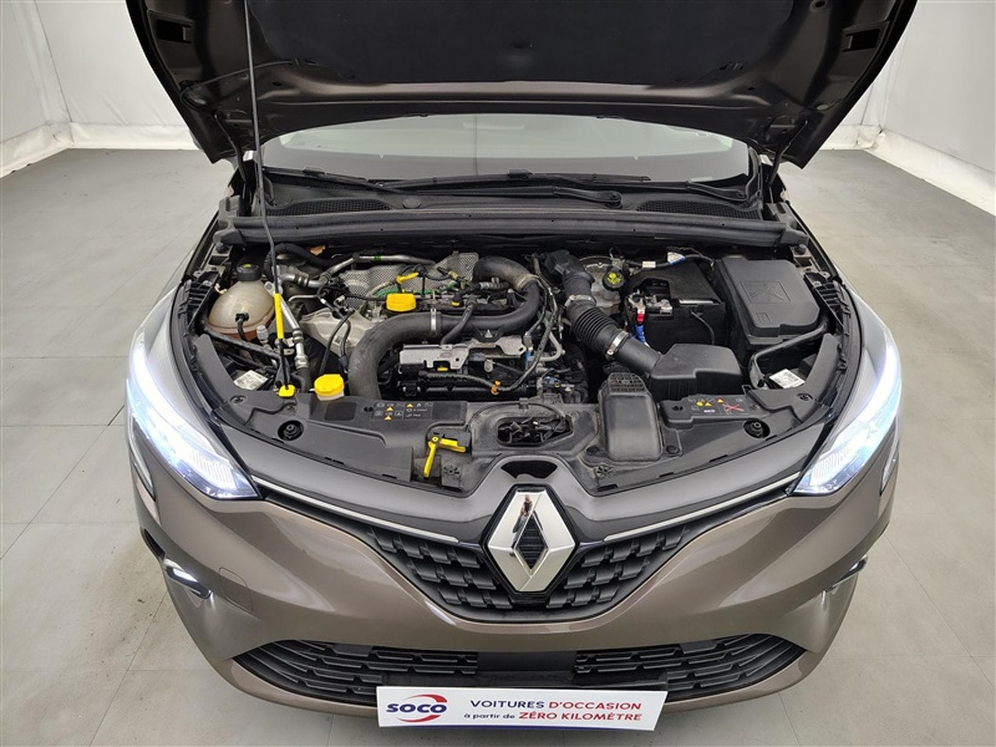 Renault Clio 1.0 TCe Limited (2020) - Foto 18