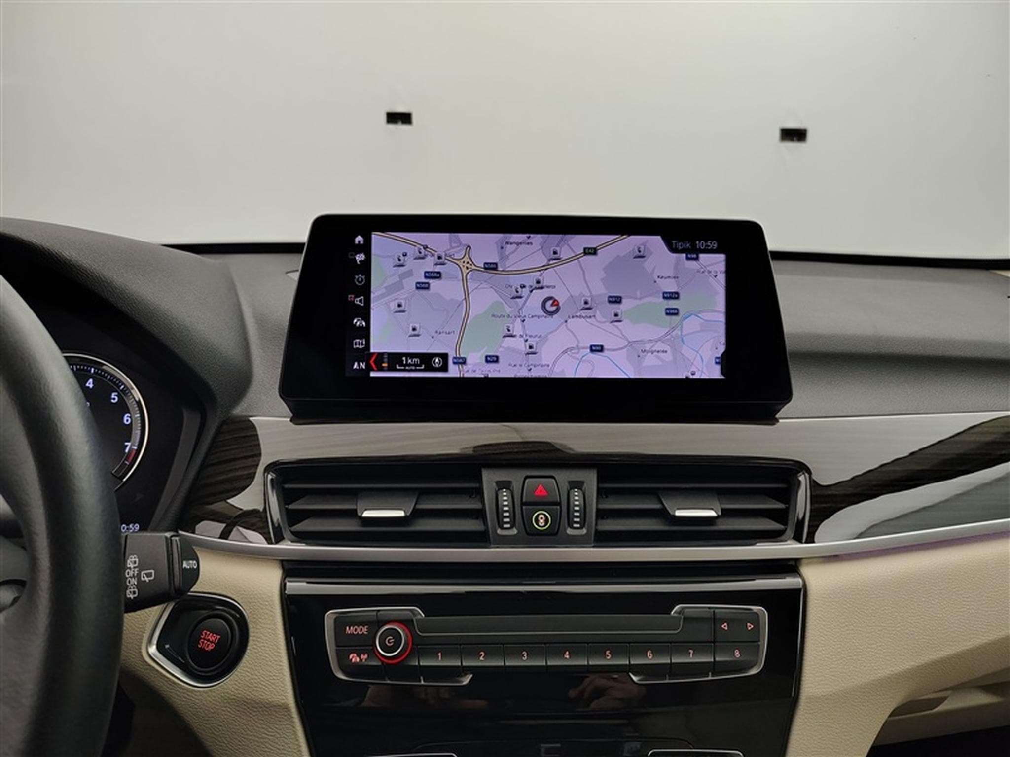 BMW X1 PHEV 1.5iA xDrive25e NAVI / FULL LED / CUIR SPORT (2021) - Foto 11
