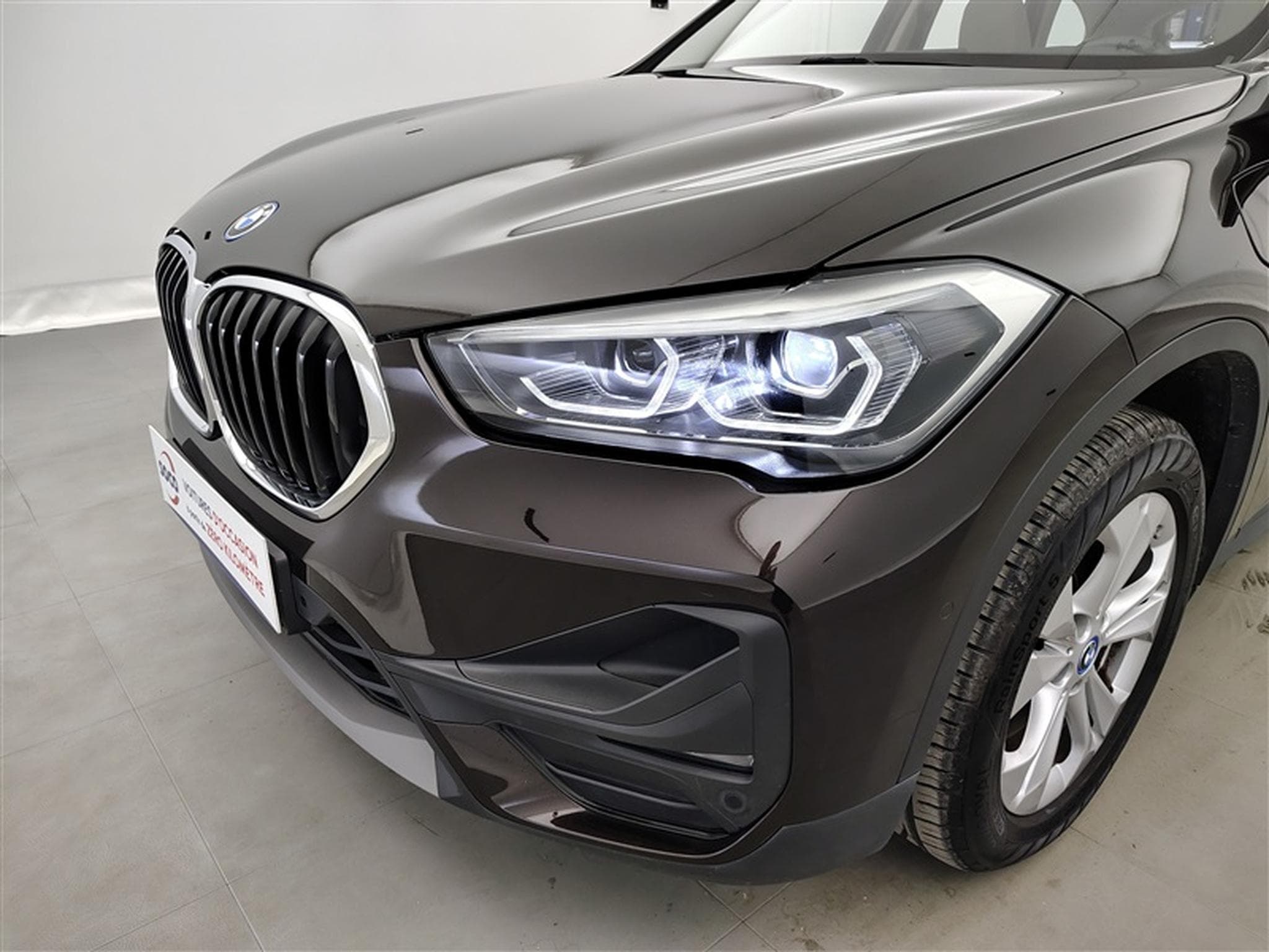 BMW X1 PHEV 1.5iA xDrive25e NAVI / FULL LED / CUIR SPORT (2021) - Foto 15