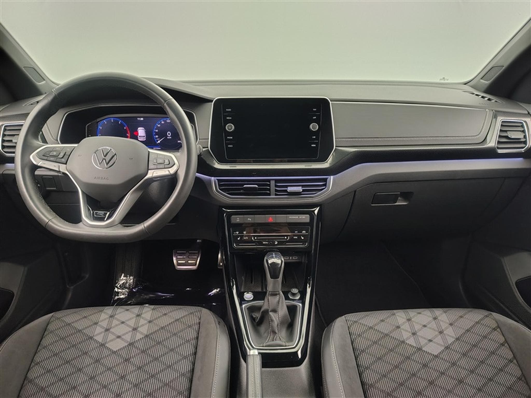 VW T-Cross 1.0 TSI R-Line Business Premium DSG *NAVI/FULL LED/CAM/JA* (2025) - Foto 8