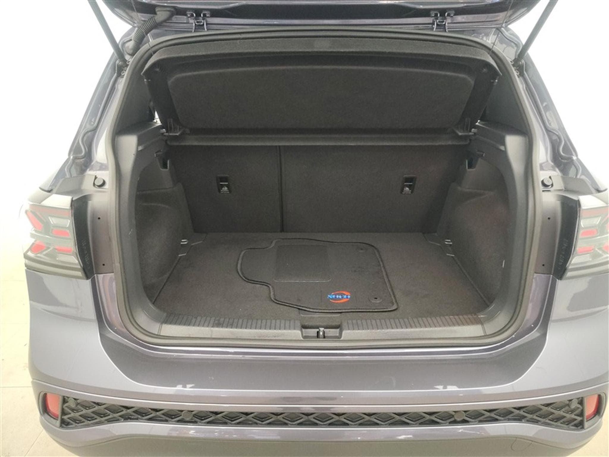 VW T-Cross 1.0 TSI R-Line Business Premium DSG *NAVI/FULL LED/CAM/JA* (2025) - Foto 14
