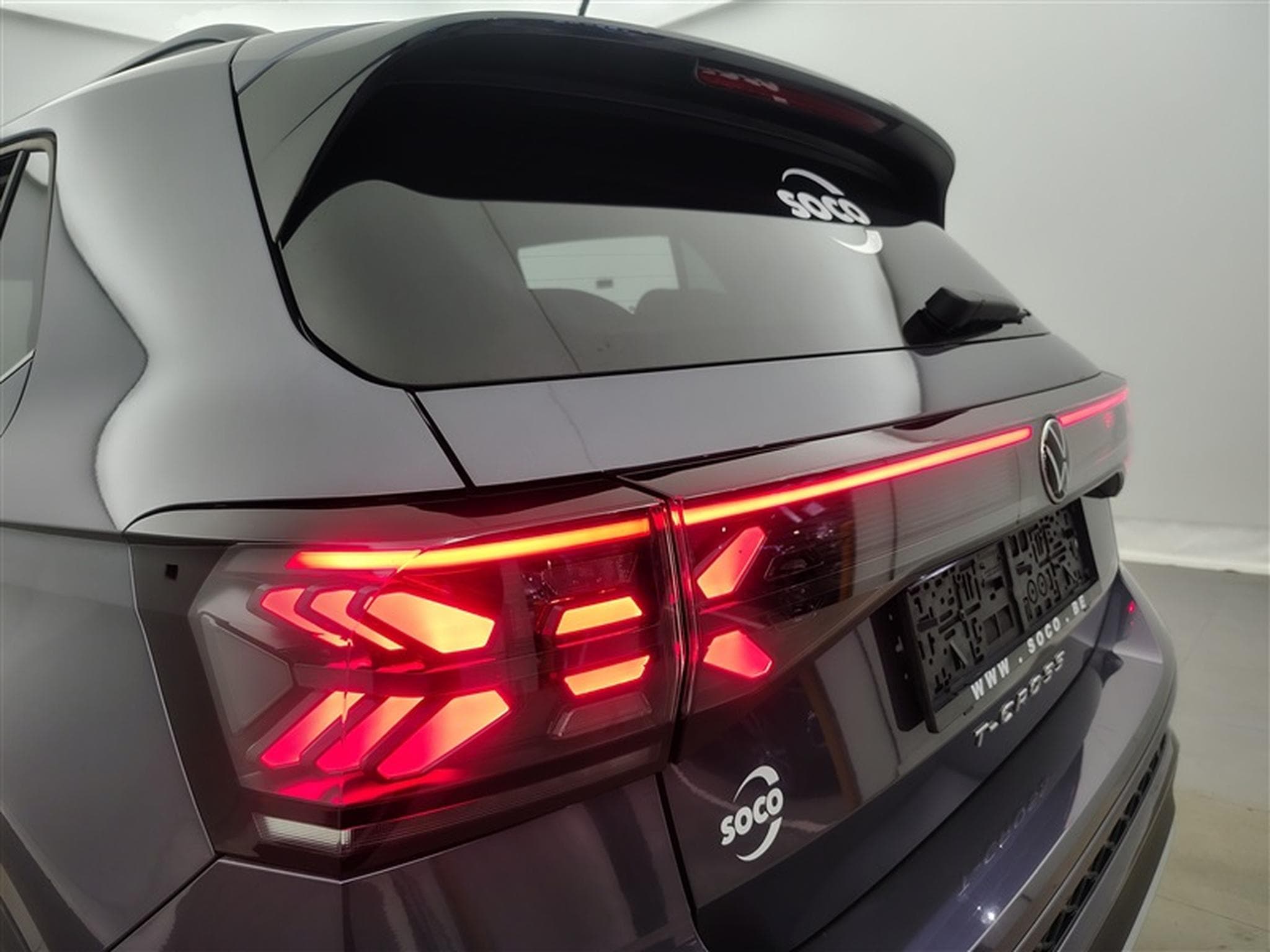 VW T-Cross 1.0 TSI R-Line Business Premium DSG *NAVI/FULL LED/CAM/JA* (2025) - Foto 16