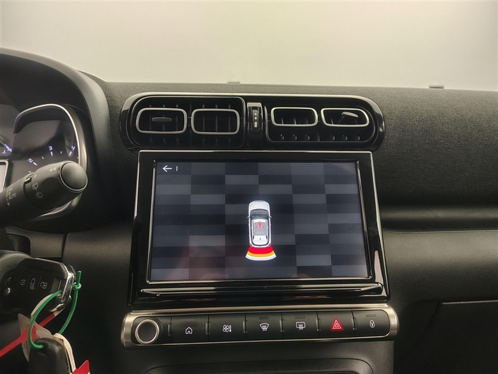 Citroen C3 Aircross 1.2i PureTech Feel S&S (2022) - Foto 17