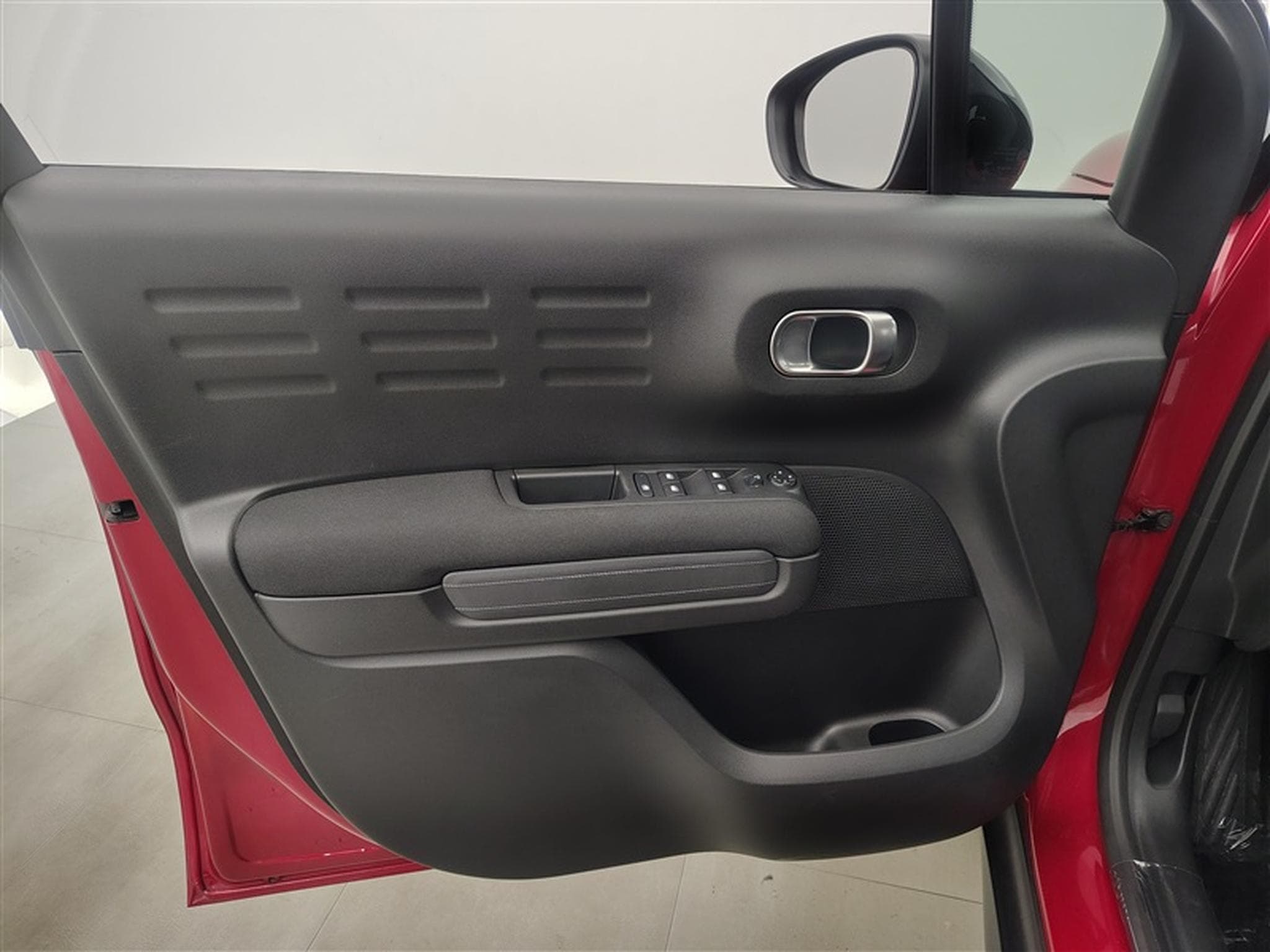 Citroen C3 Aircross 1.2i PureTech Feel S&S (2022) - Foto 16