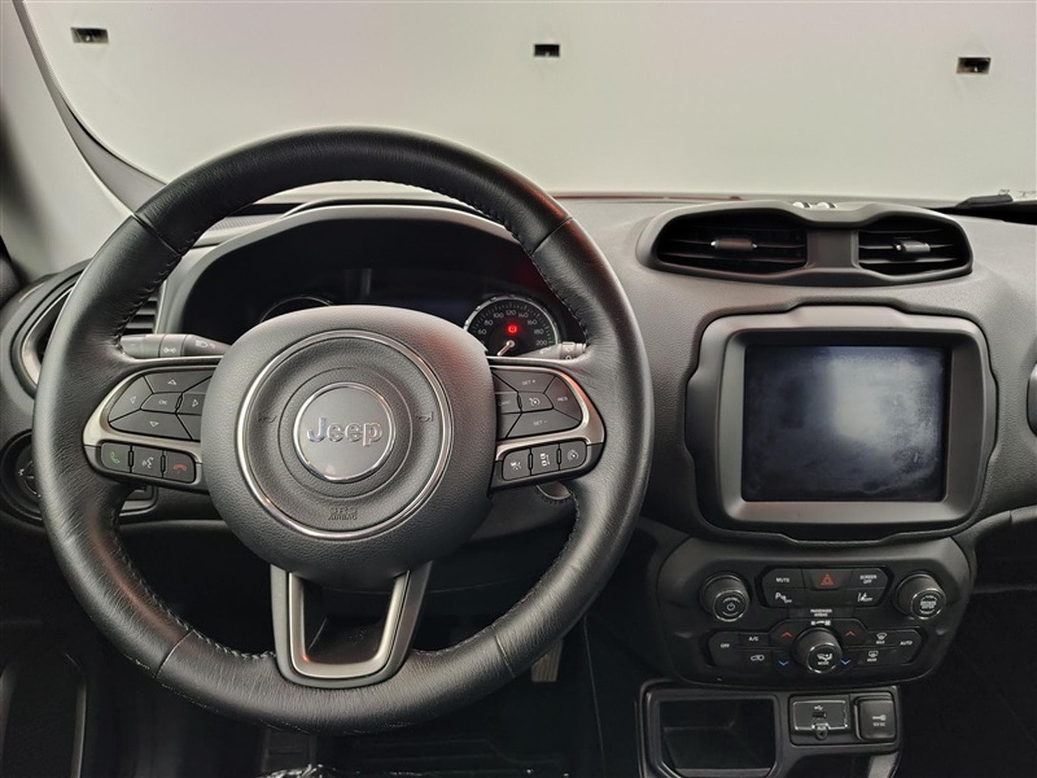 Jeep Renegade 1.0 T3 Limited (2018) - Foto 9