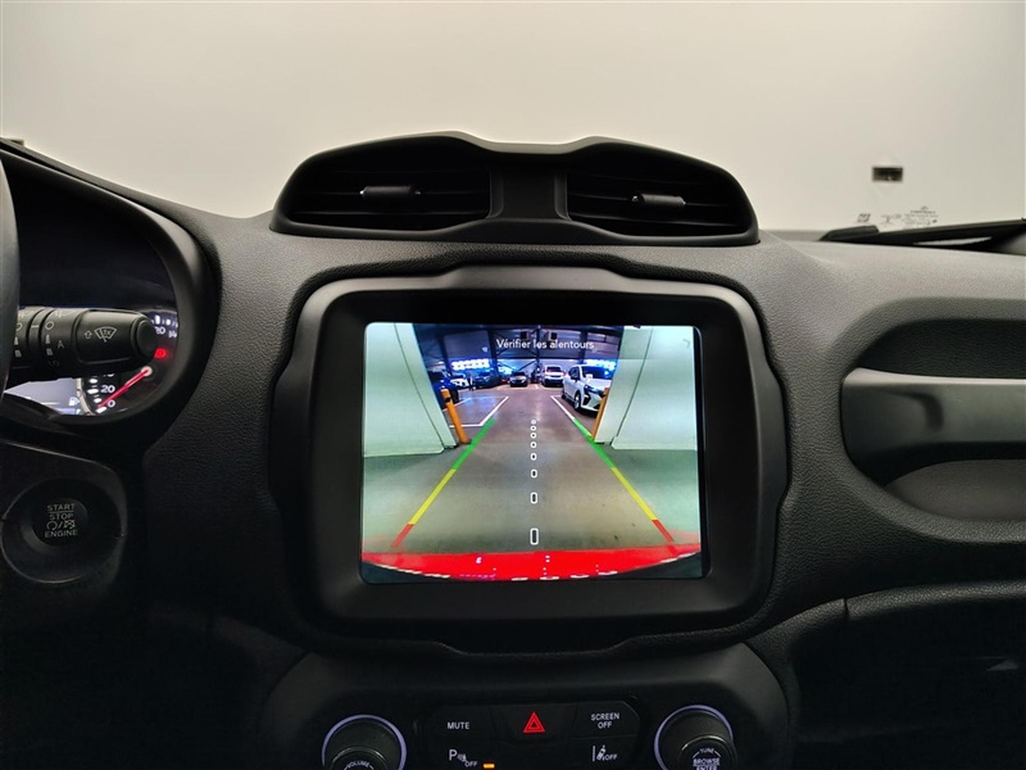 Jeep Renegade 1.0 T3 Limited (2018) - Foto 17