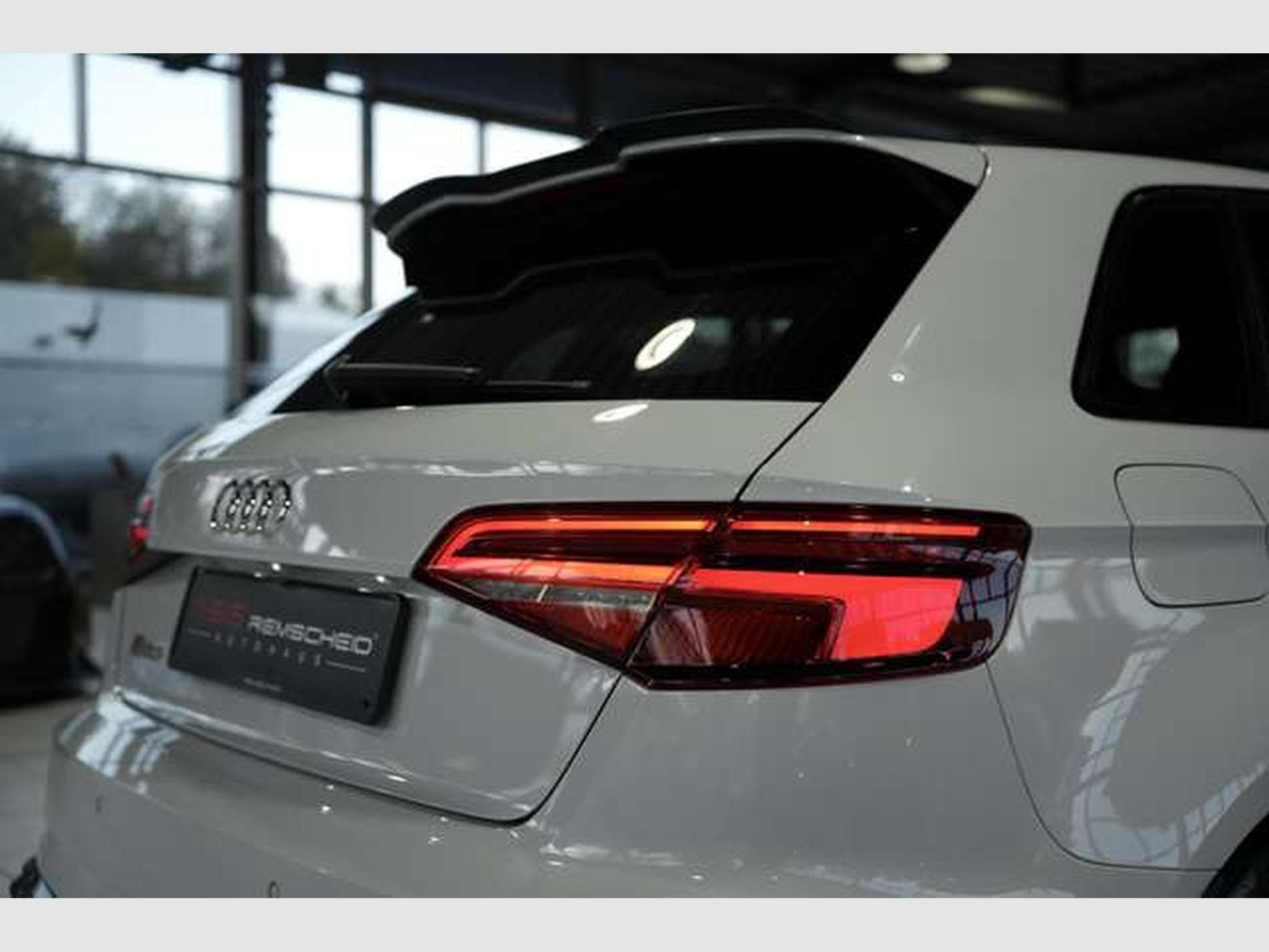 Audi RS3 2.5 q. Sportback *19 *H&R 2 *NO OPF *MAXTON (2018) - Photo 15