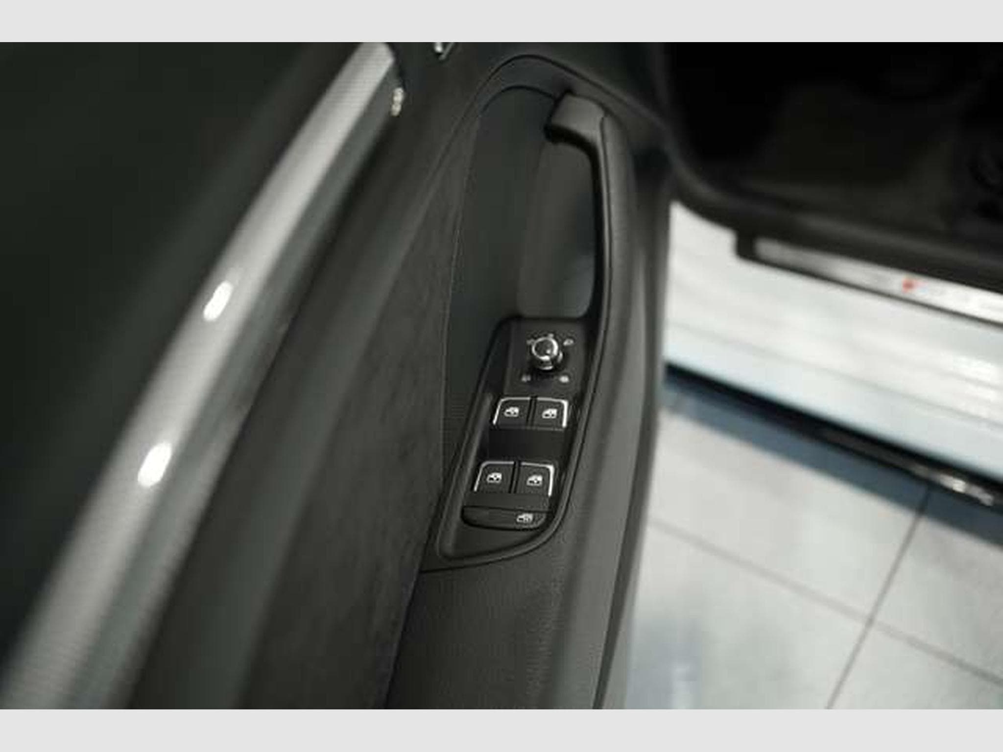 Audi RS3 2.5 q. Sportback *19 *H&R 2 *NO OPF *MAXTON (2018) - Photo 27
