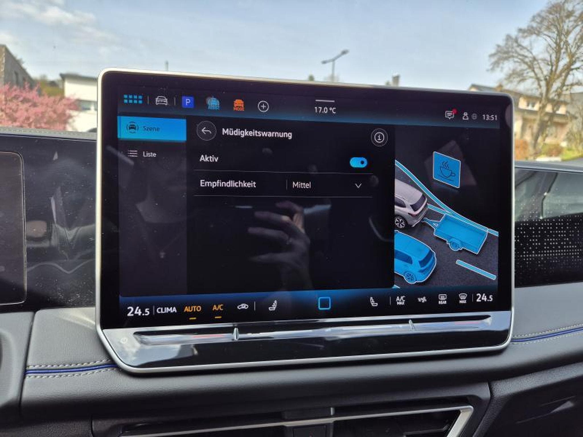 VW Tiguan R-line 2.0 TDI 4Motion DSG (2025) - Photo 11