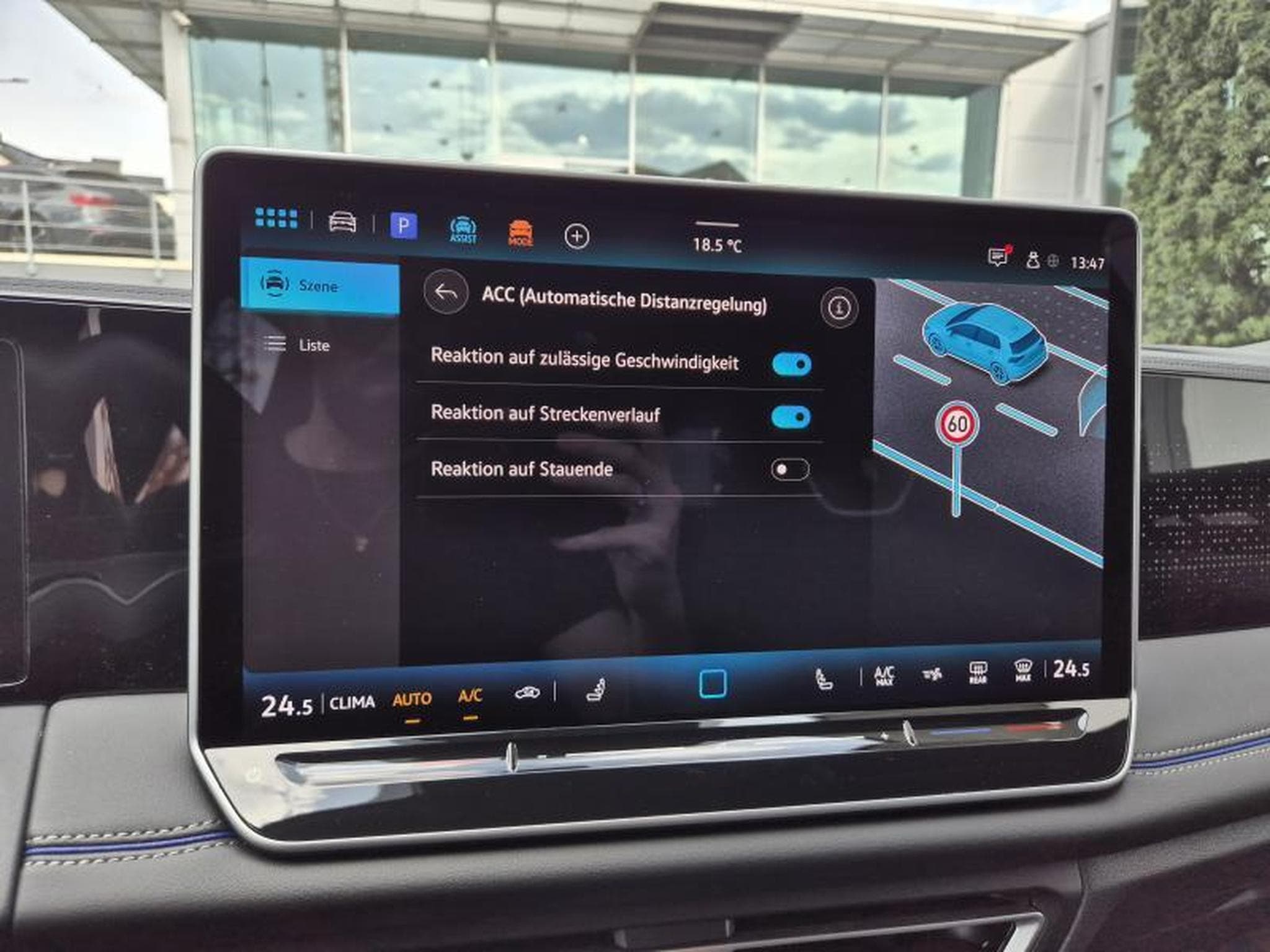 VW Tiguan R-line 2.0 TDI 4Motion DSG (2025) - Photo 13