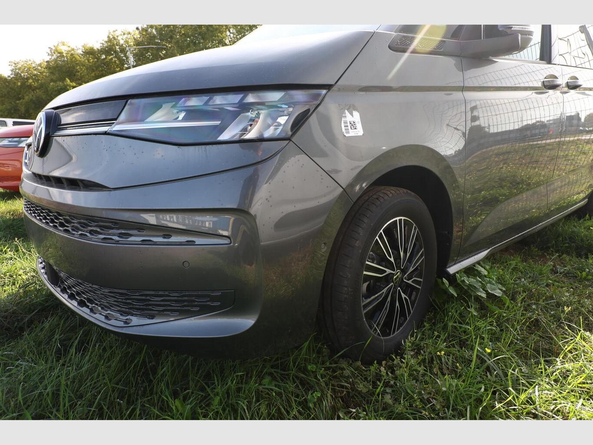 VW T7 LIFE (2026) - Photo 5