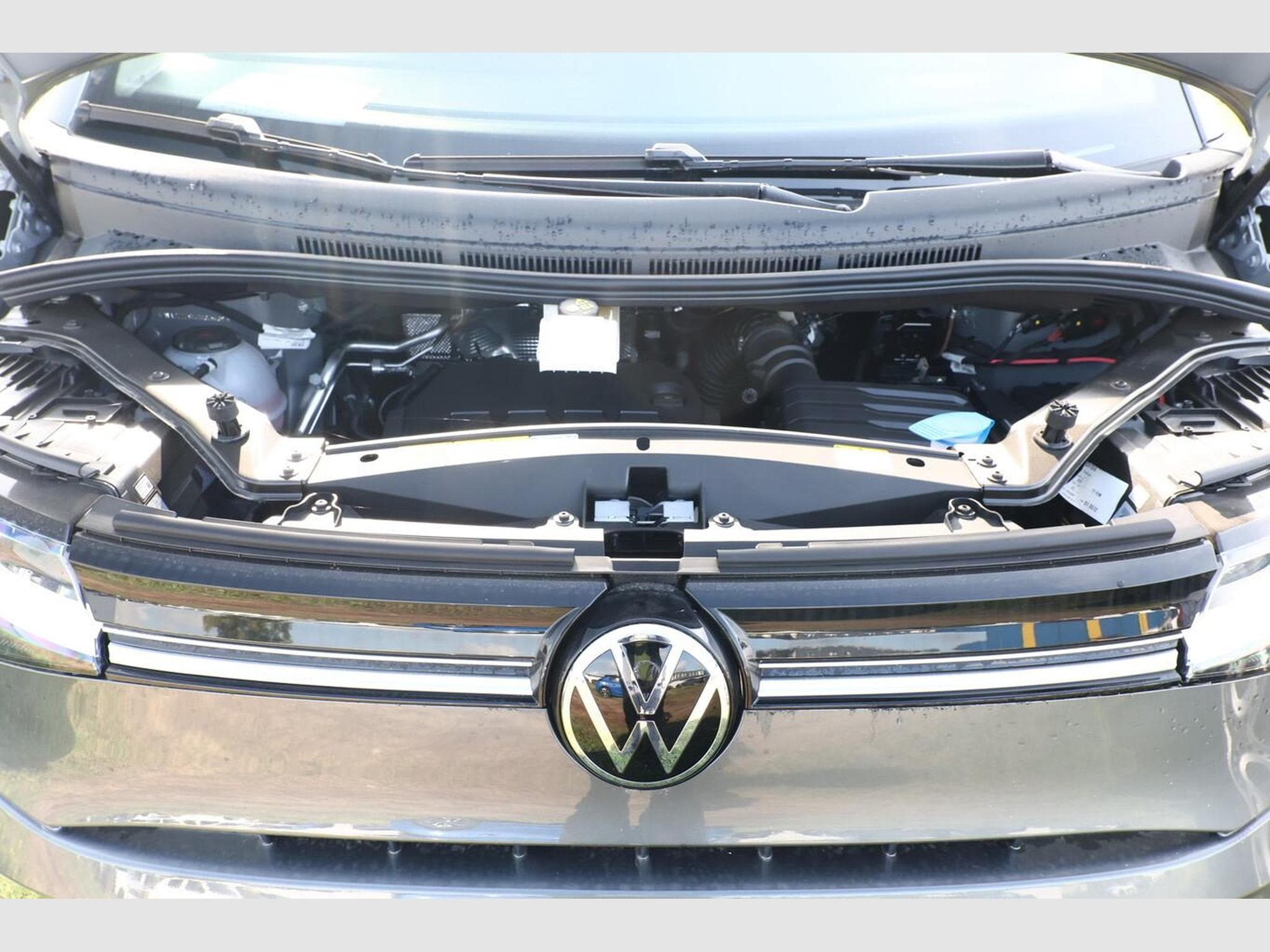 VW T7 LIFE (2026) - Photo 12