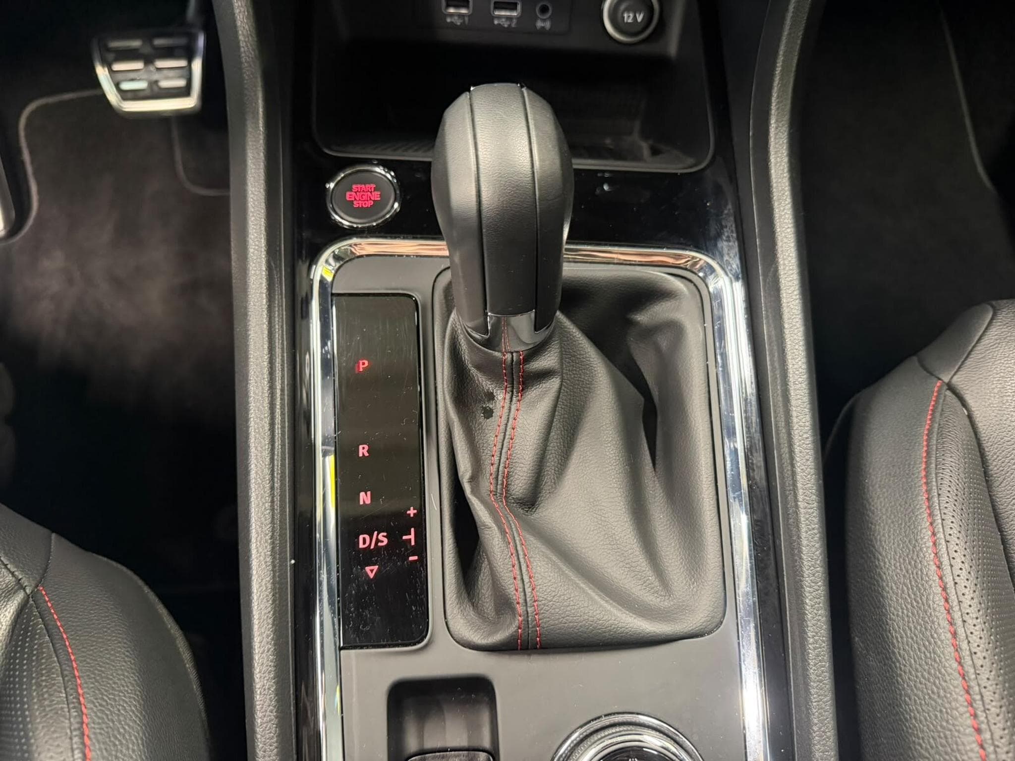 Seat Ateca 2.0 TDi 190 FR 4DRIVE (2020) - Photo 15