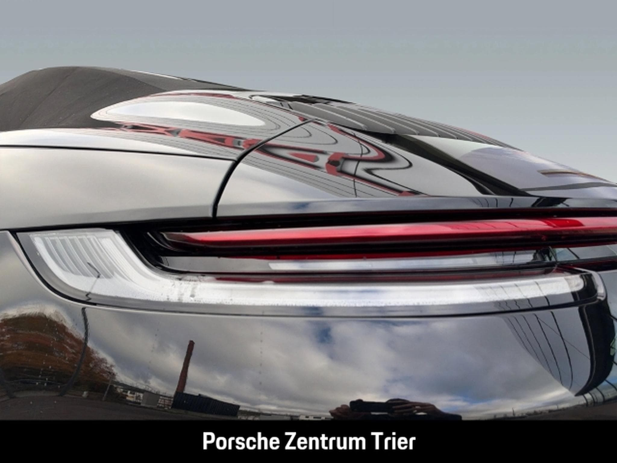 Porsche 992 (911) Carrera Cabriolet (2021) - Photo 12