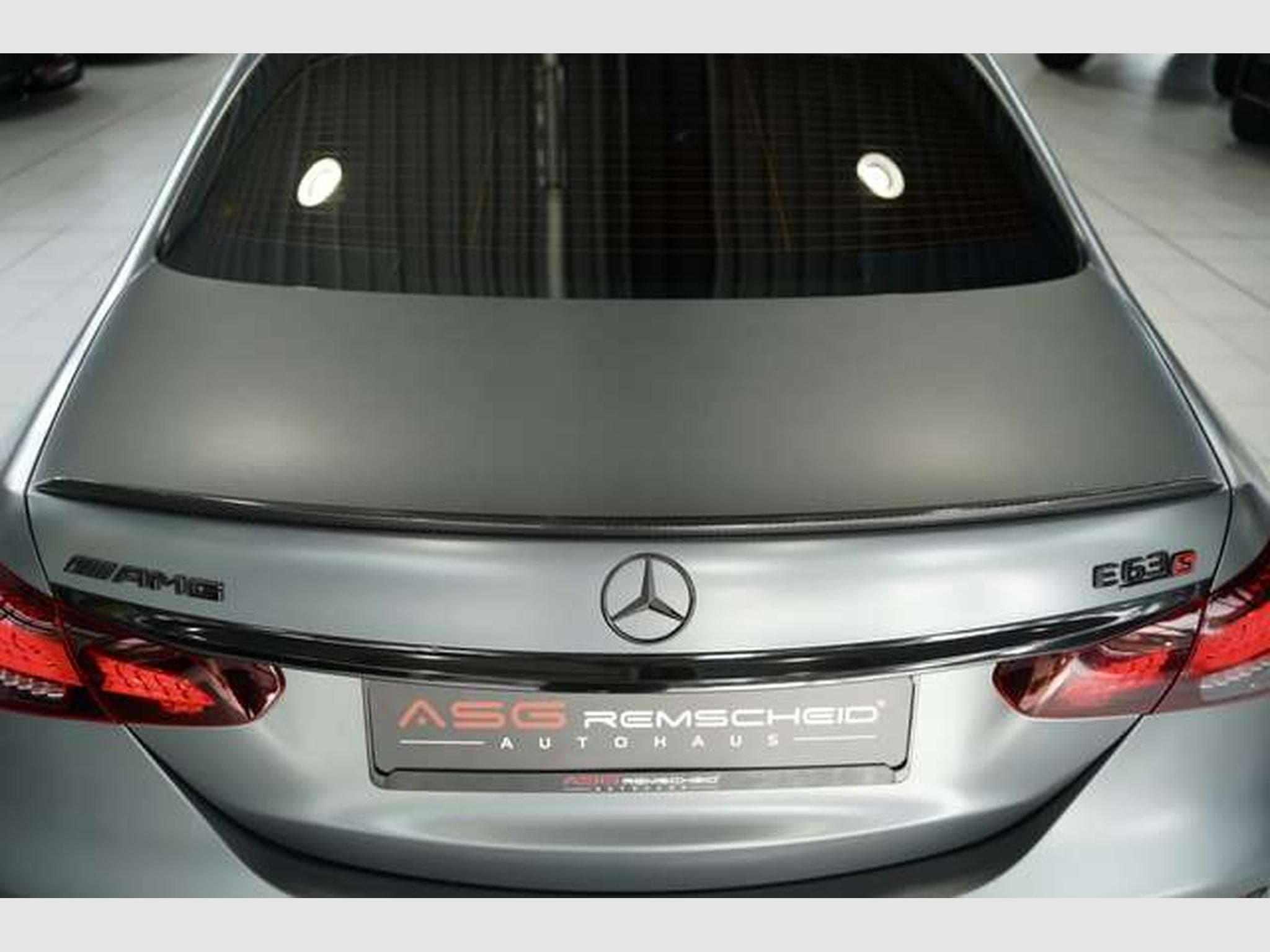 Mercedes E 63 AMG S 4M+ Limousine *Schale *Perf-AGA *Pano (2023) - Photo 11