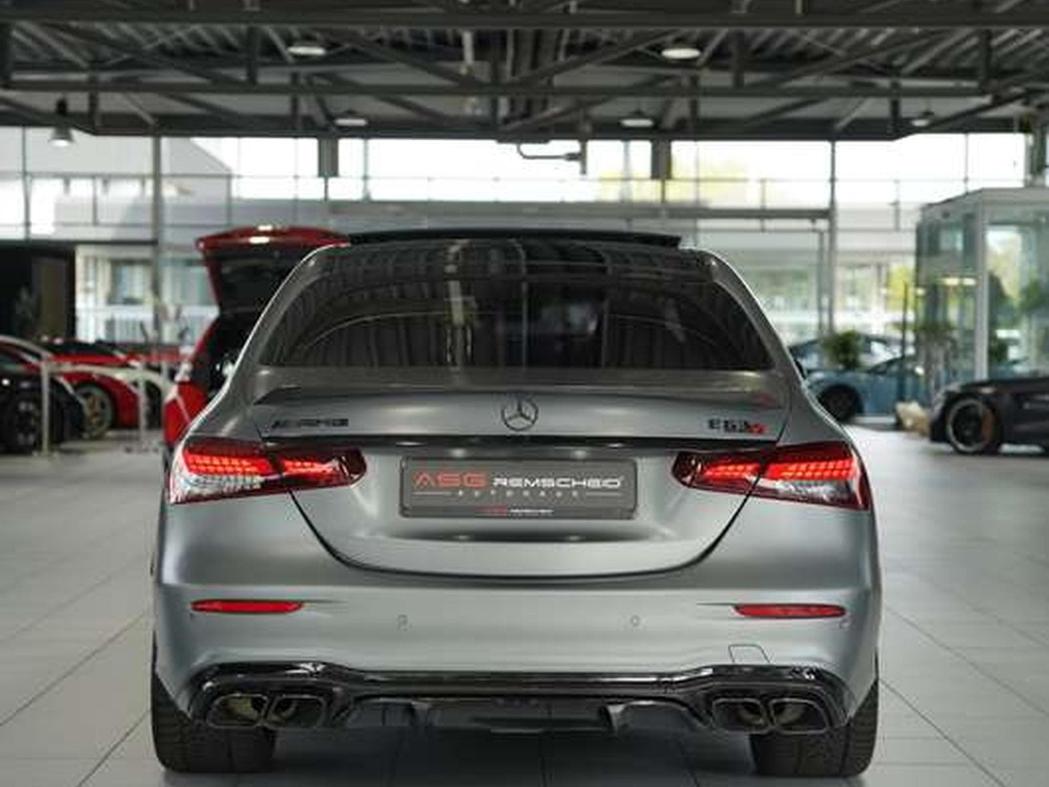Mercedes E 63 AMG S 4M+ Limousine *Schale *Perf-AGA *Pano (2023) - Photo 7