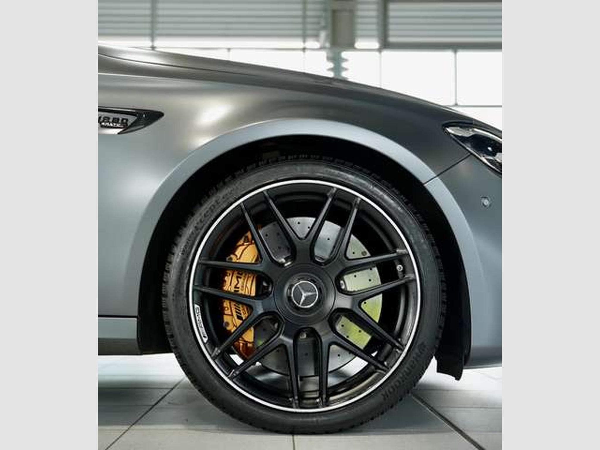 Mercedes E 63 AMG S 4M+ Limousine *Schale *Perf-AGA *Pano (2023) - Photo 13