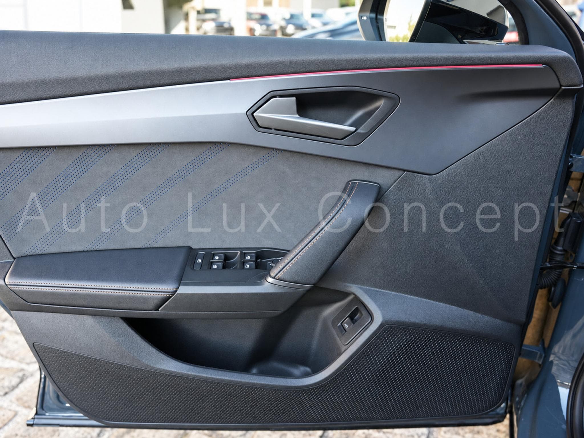Cupra Formentor VZ 2.0 TSI 333 ch DSG7 4Drive (2026) - Photo 10